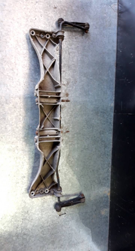 Charriot traseiro (20231007).