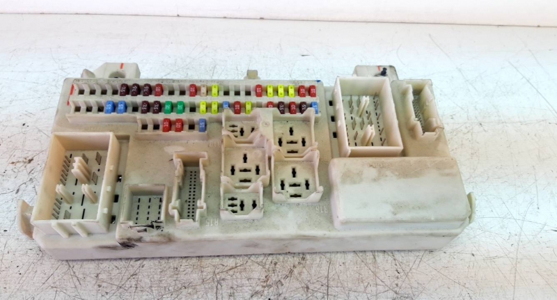 Caixa fusiveis (20232414).