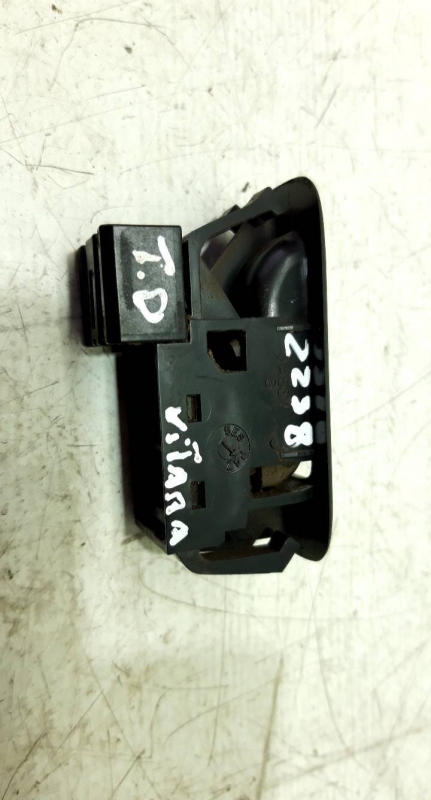 Interruptor vidro porta passageiro (20232680).