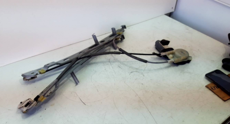 Elevador elect fte dto (20233179).