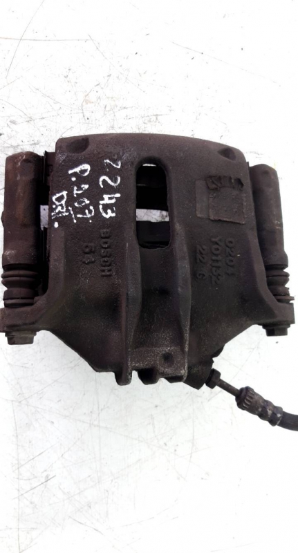 Pinça frente direita (20233730).