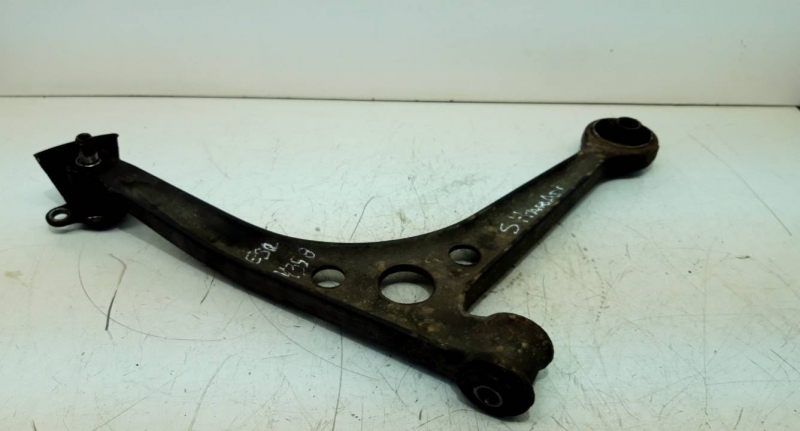 Braço suspensão frente esquerdo (20233783).