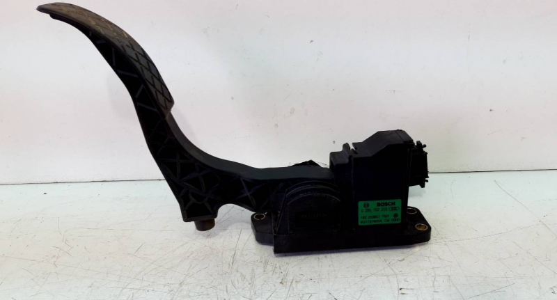Pedal Acelerador (20234245).