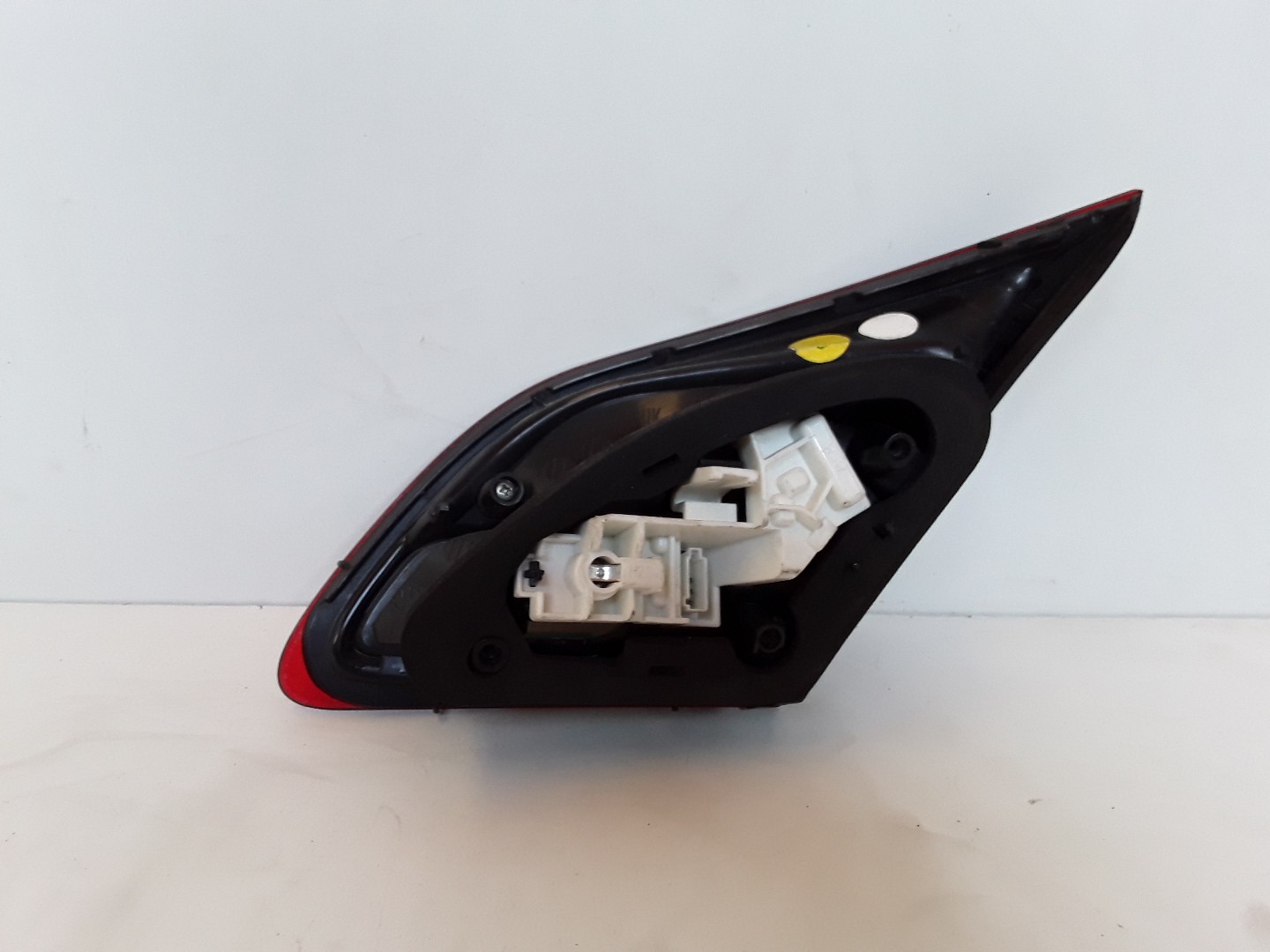 Farolim da Mala Esquerdo OPEL ASTRA J (P10) | 09 - 15 Imagem-1