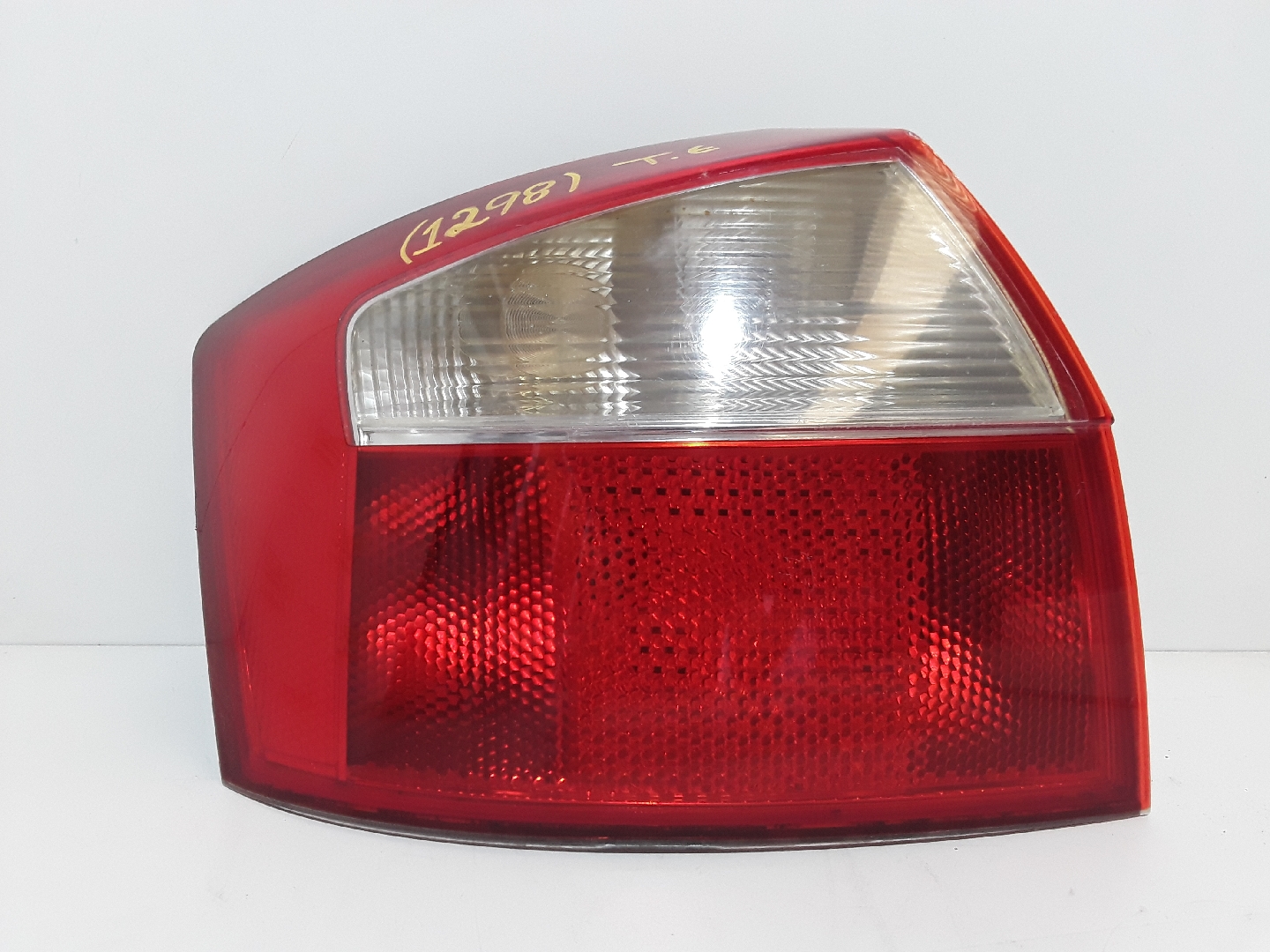 Farolim Stop Esquerdo AUDI A4 (8E2, B6) | 00 - 05