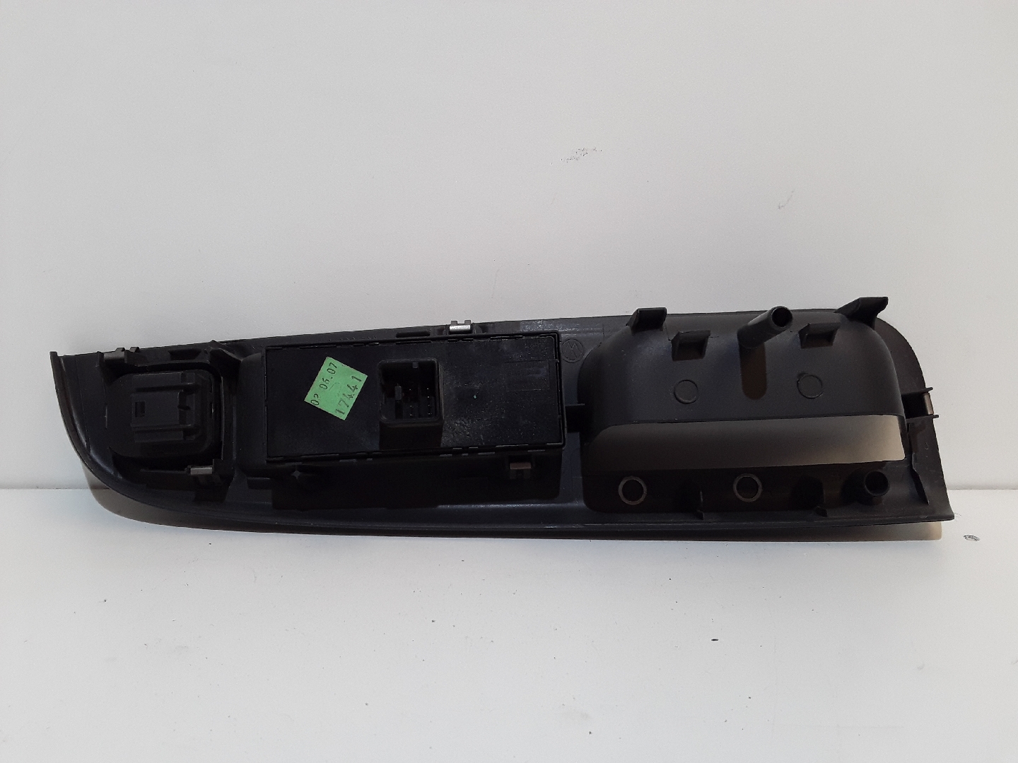 Interruptor Vidros Frente Esquerdo VOLKSWAGEN GOLF V (1K1) | 03 - 09 Imagem-1