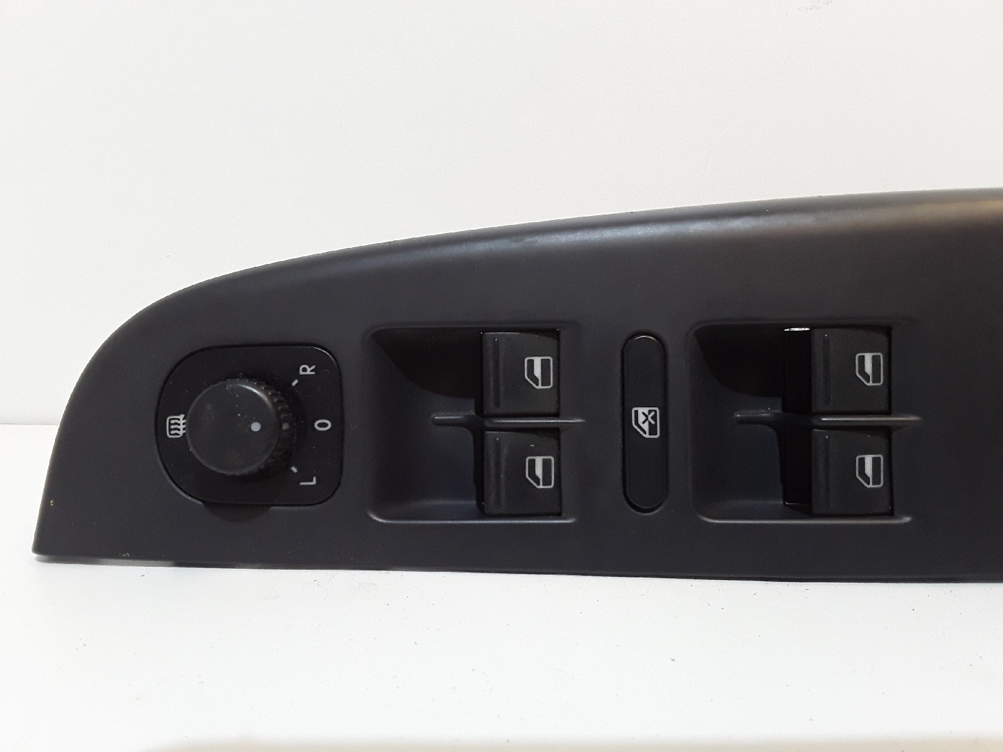 Interruptor Vidros Frente Esquerdo VOLKSWAGEN GOLF V (1K1) | 03 - 09 Imagem-2