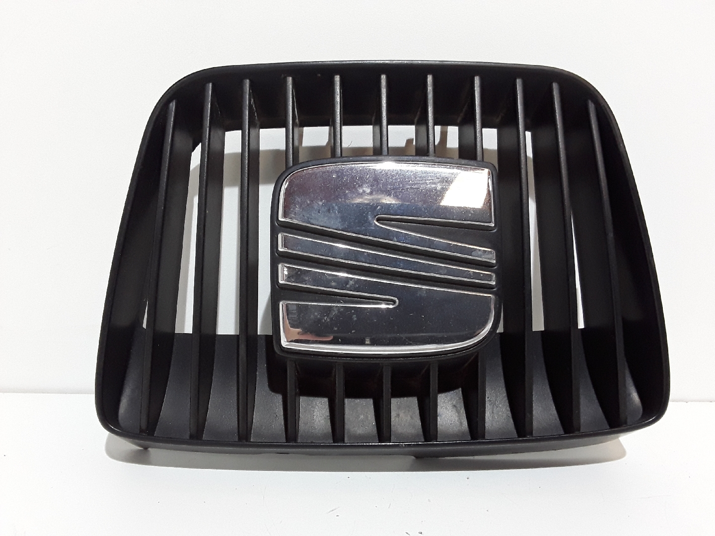 Grelha da Frente SEAT IBIZA II (6K1) | 93 - 02