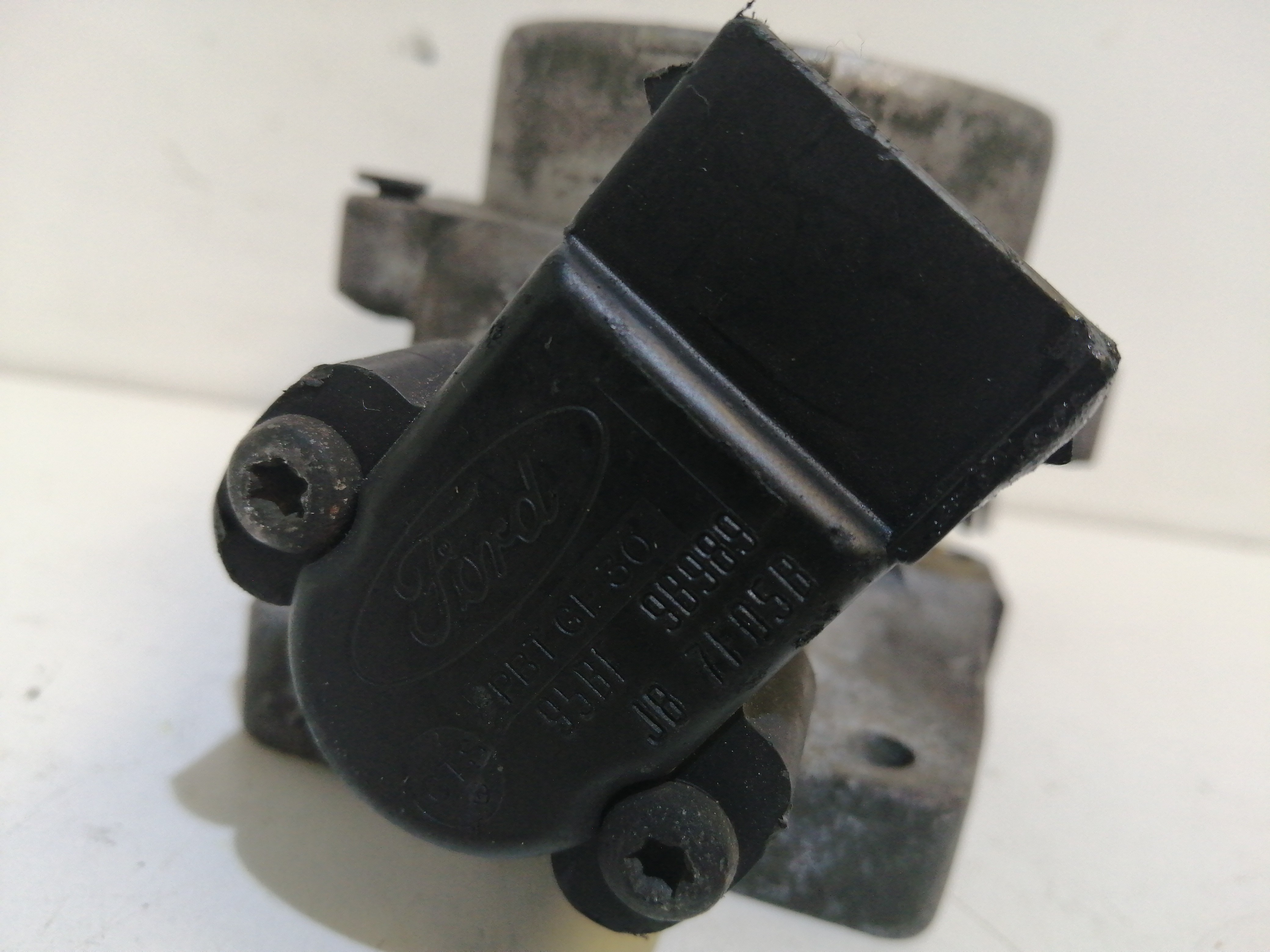 Borboleta Admissão FORD FIESTA IV (JA_, JB_) | 95 - 02 Imagem-2