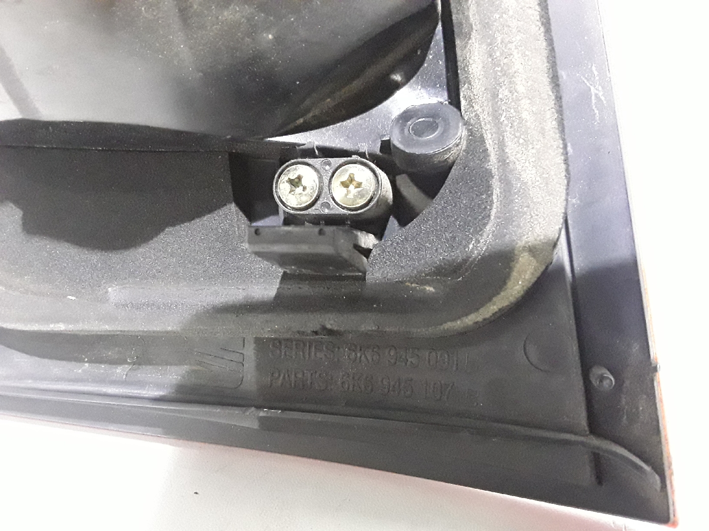 Farolim da Mala Esquerdo SEAT IBIZA II (6K1) | 93 - 02 Imagem-2