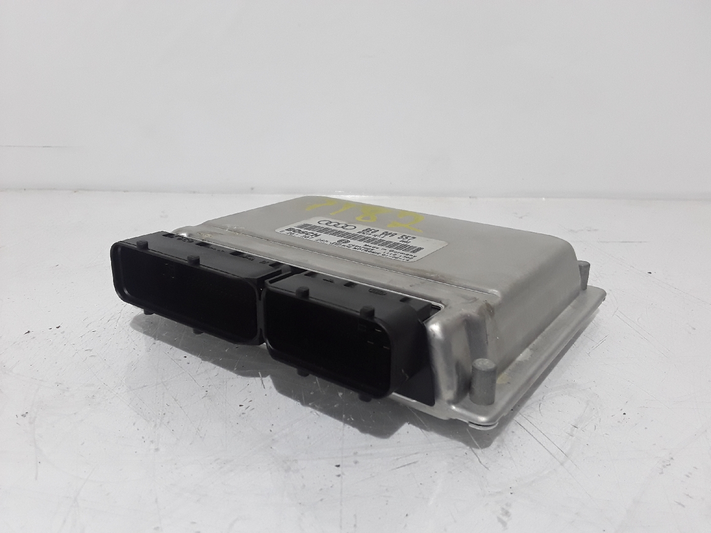 Centralina de Motor AUDI A4 (8E2, B6) | 00 - 05