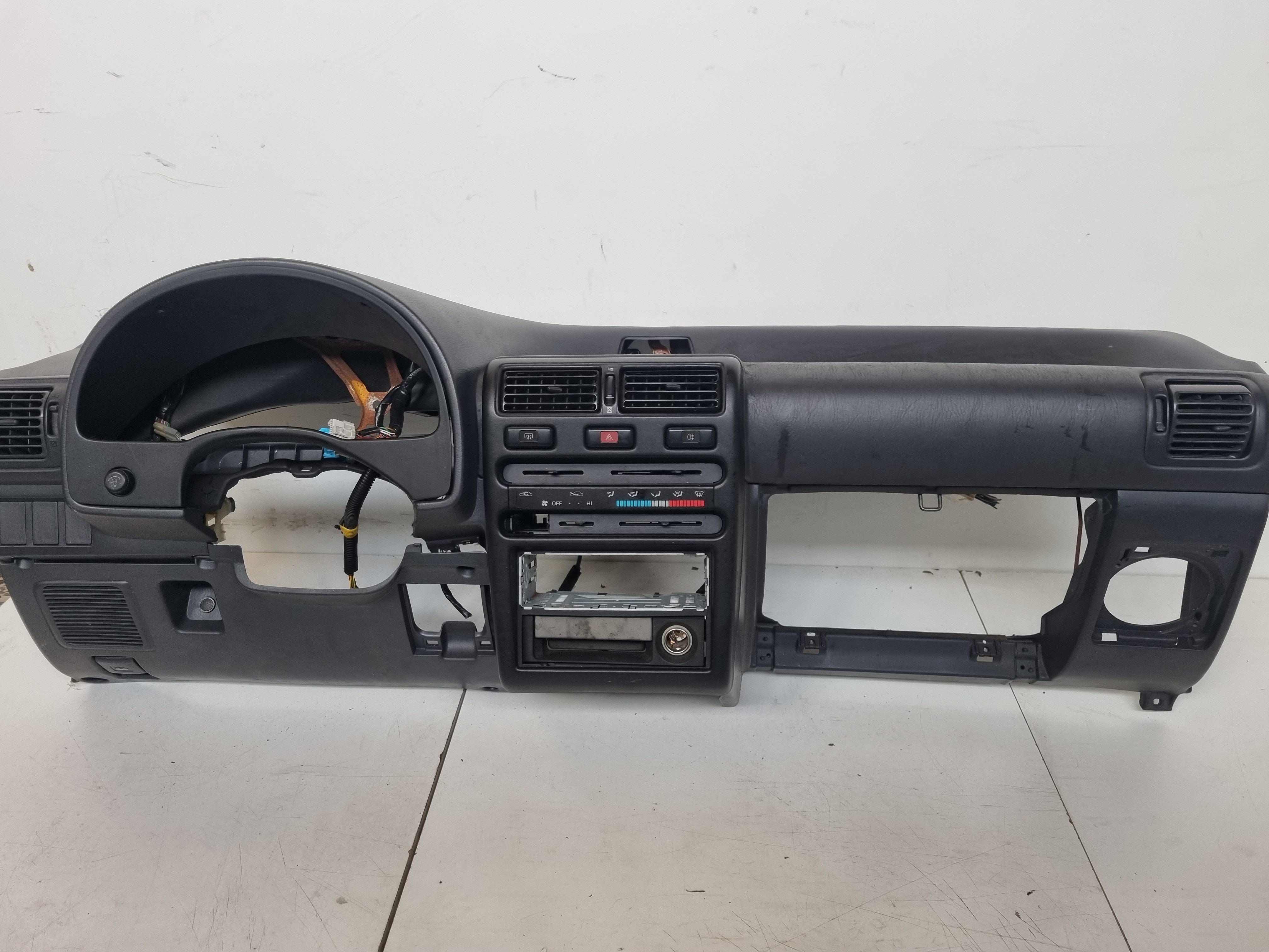 Tablier TOYOTA STARLET (_P8_) | 89 - 96 Imagem-2