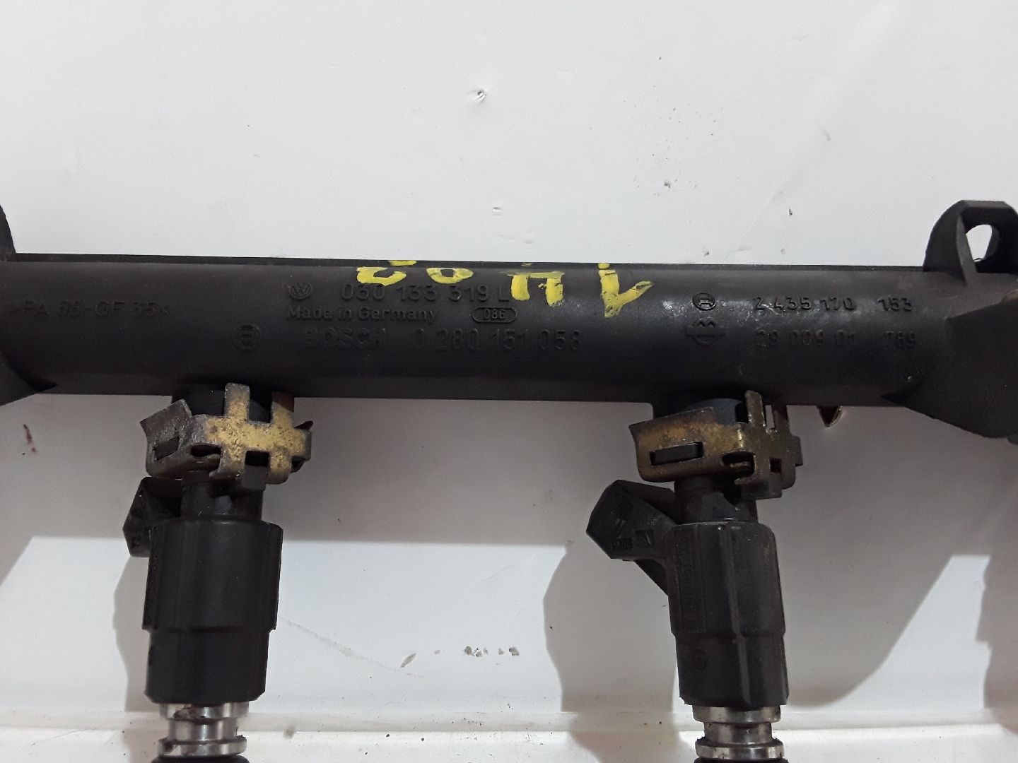 Regua Injectora VOLKSWAGEN POLO (6N1) | 94 - 99 Imagem-1