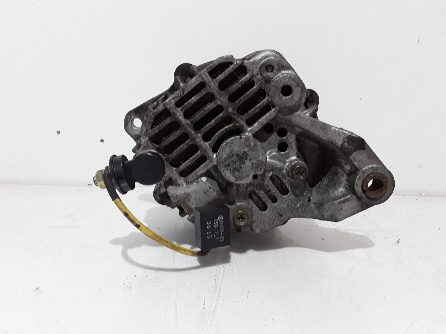 Alternador NISSAN X-TRAIL (T30) | 01 - 13 Imagem-2
