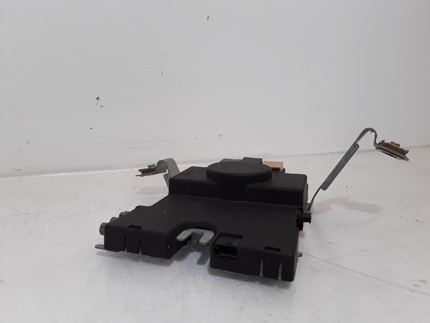 Modulo Antena AUDI A3 (8P1) | 03 - 13 Imagem-1