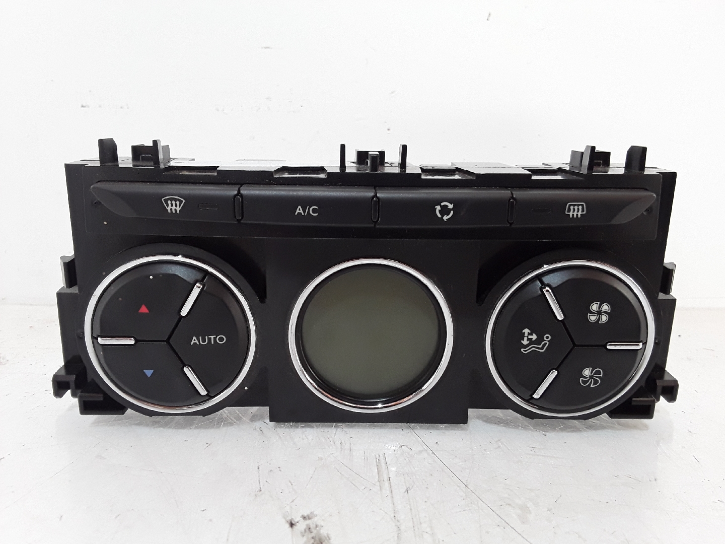 Comando Climatizaçao / Sofagem CITROEN DS3 | 09 - 16