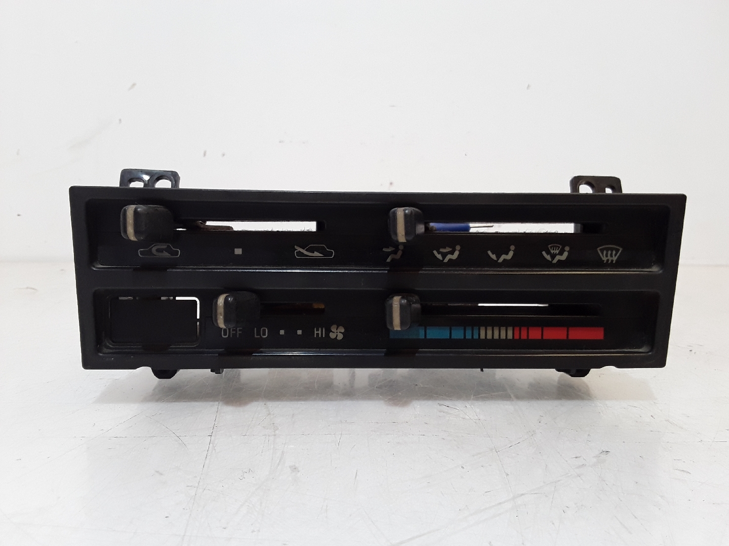 Comando Climatizaçao / Sofagem TOYOTA COROLLA (_E8_) | 83 - 89
