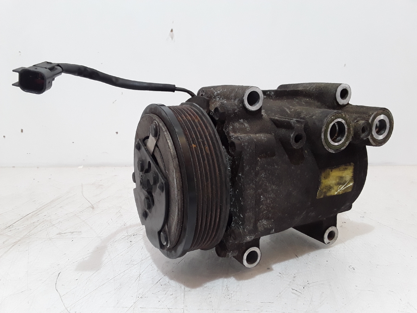 Compressor do Ar Condicionado FORD FIESTA VI (CB1, CCN) | 08 - 
