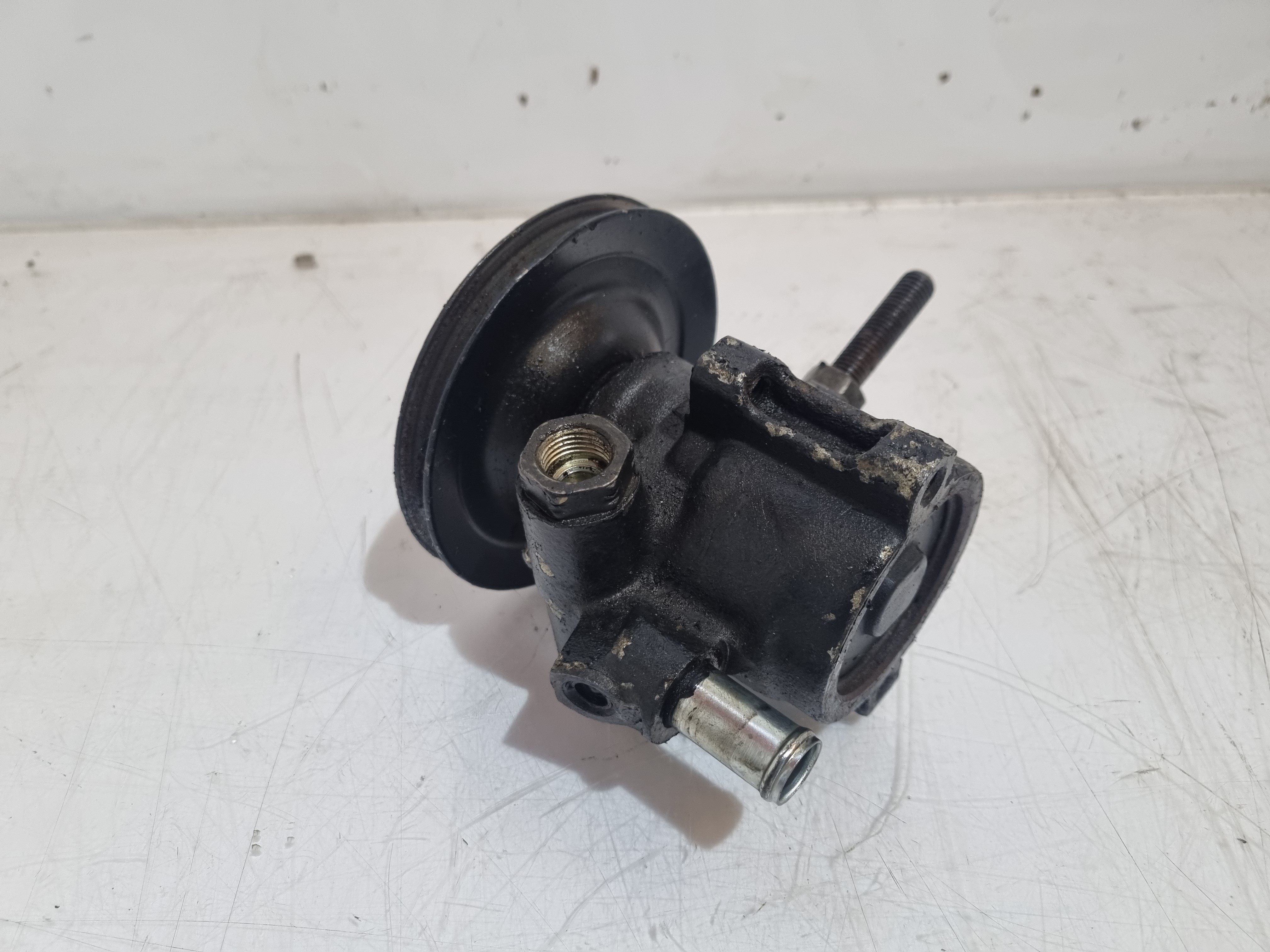 Bomba de direçao assistida FORD FOCUS II Turnier (DA_, FFS, DS) | 04 - 12 Imagem-1