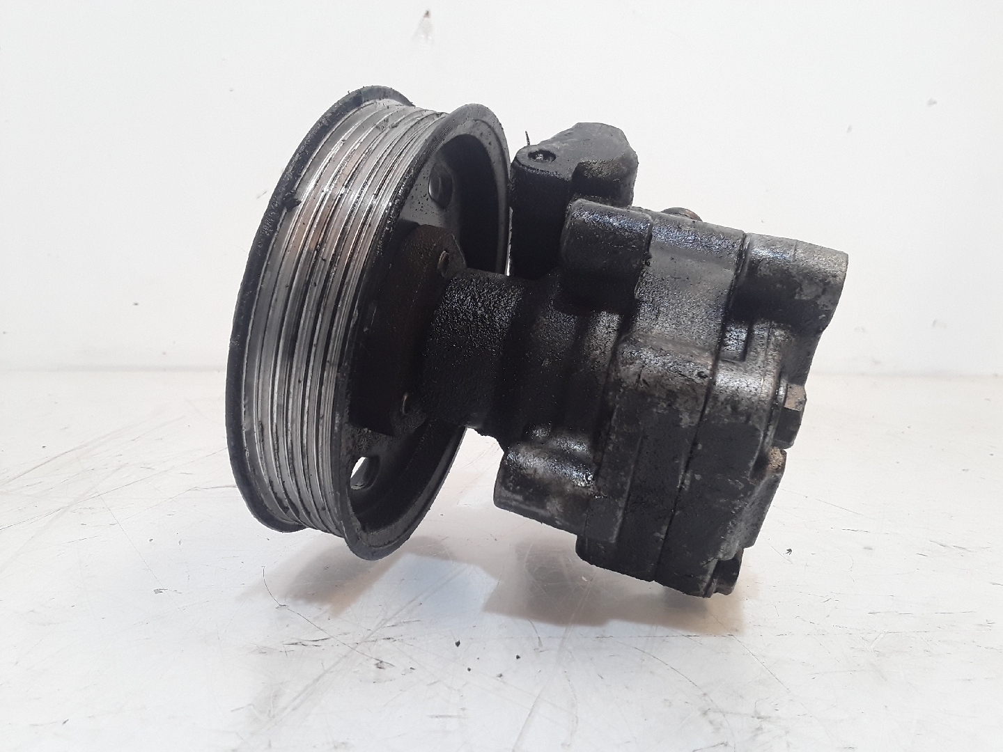 Bomba de direçao assistida VOLKSWAGEN TRANSPORTER T5 Caixa (7HA, 7HH, 7EA, 7EH) | 03 -  Imagem-1