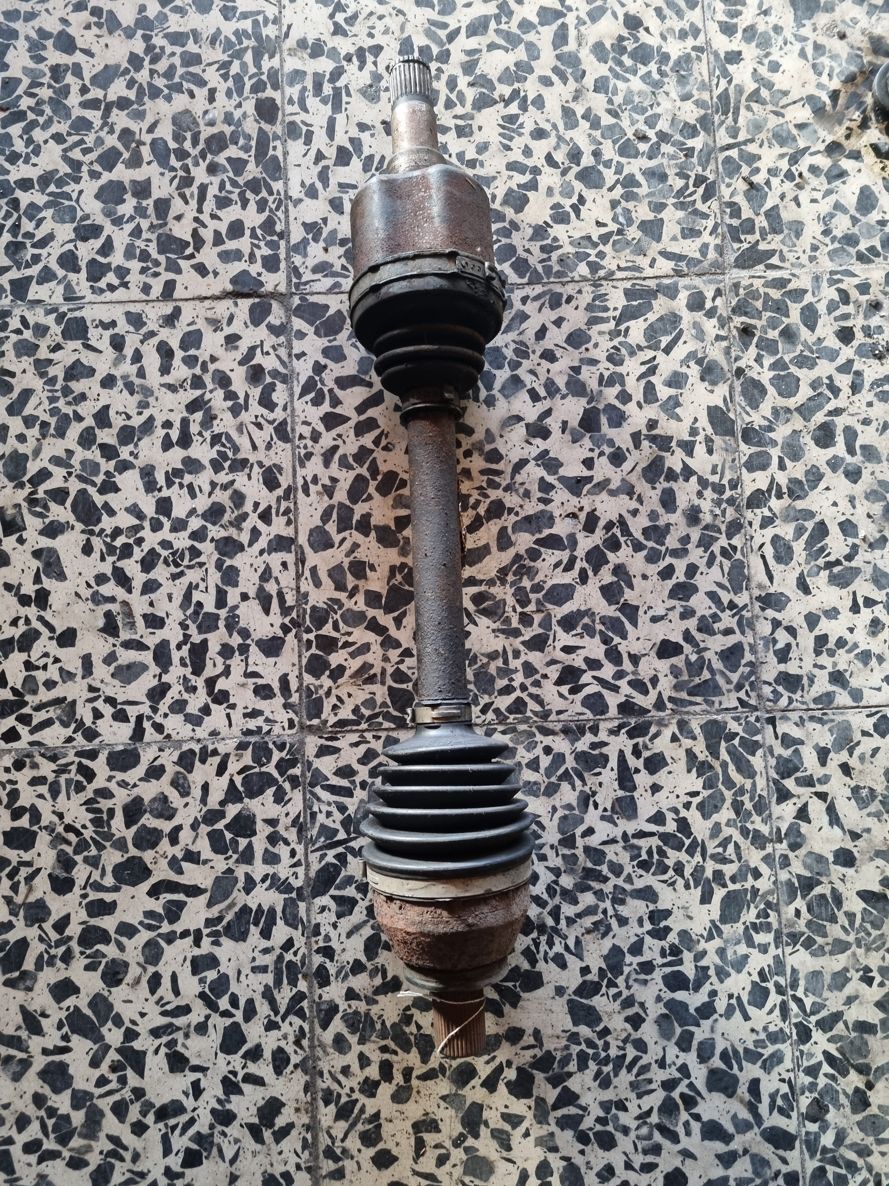 Transmissão Frente Esquerdo FORD S-MAX (WA6) | 06 - 14