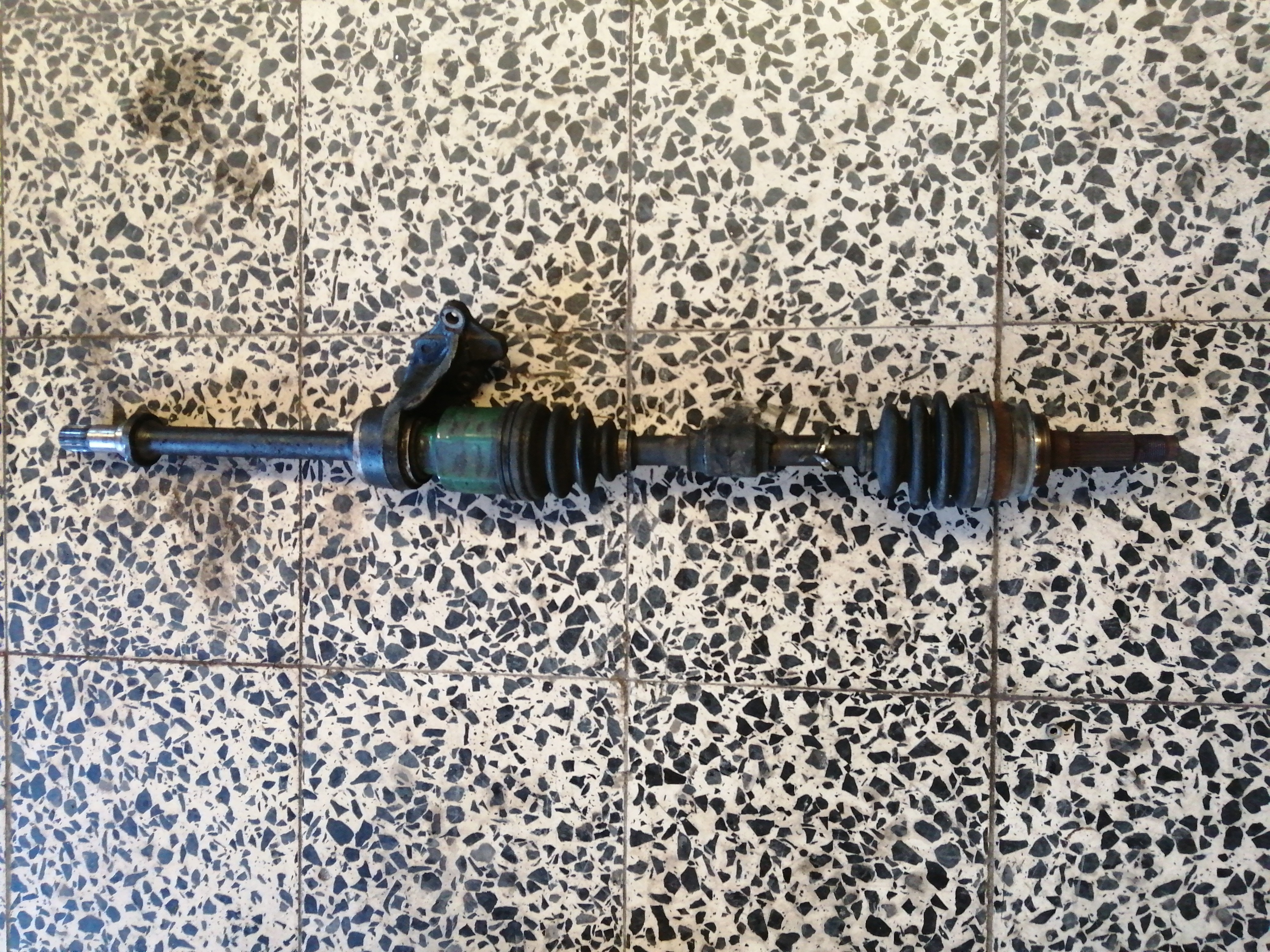 Transmissão Frente Direito MAZDA 323 S V (BA) | 92 - 03