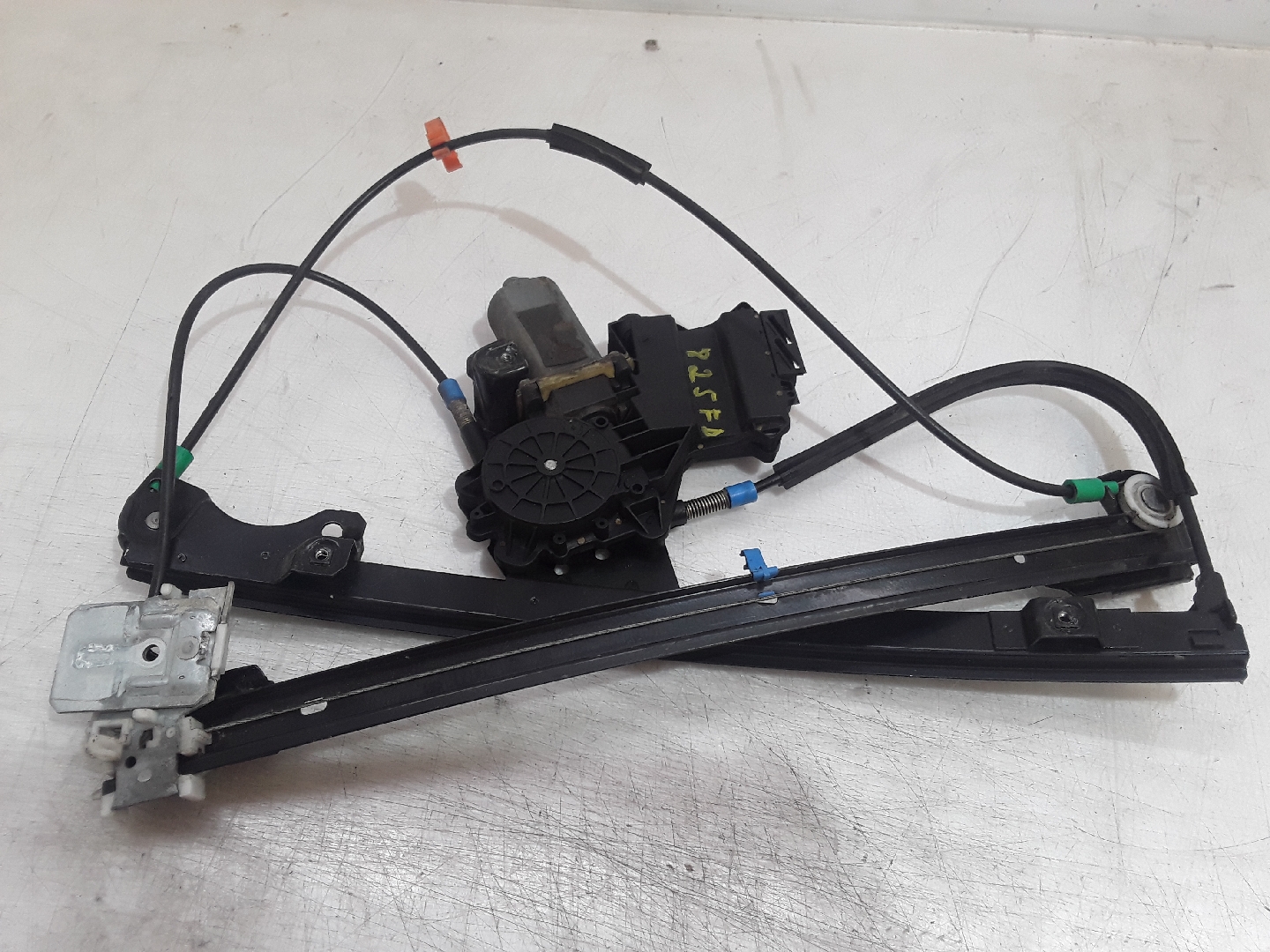 Elevador Frente Direito Elétrico VOLKSWAGEN VENTO (1H2) | 91 - 98