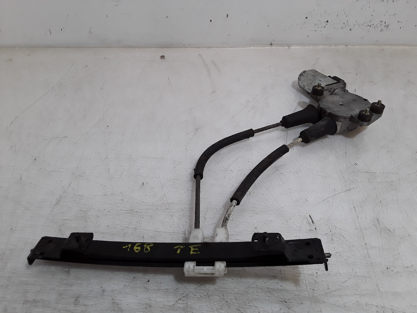 Elevador Trás Esquerdo Elétrico ALFA ROMEO 147 (937_) | 00 - 10