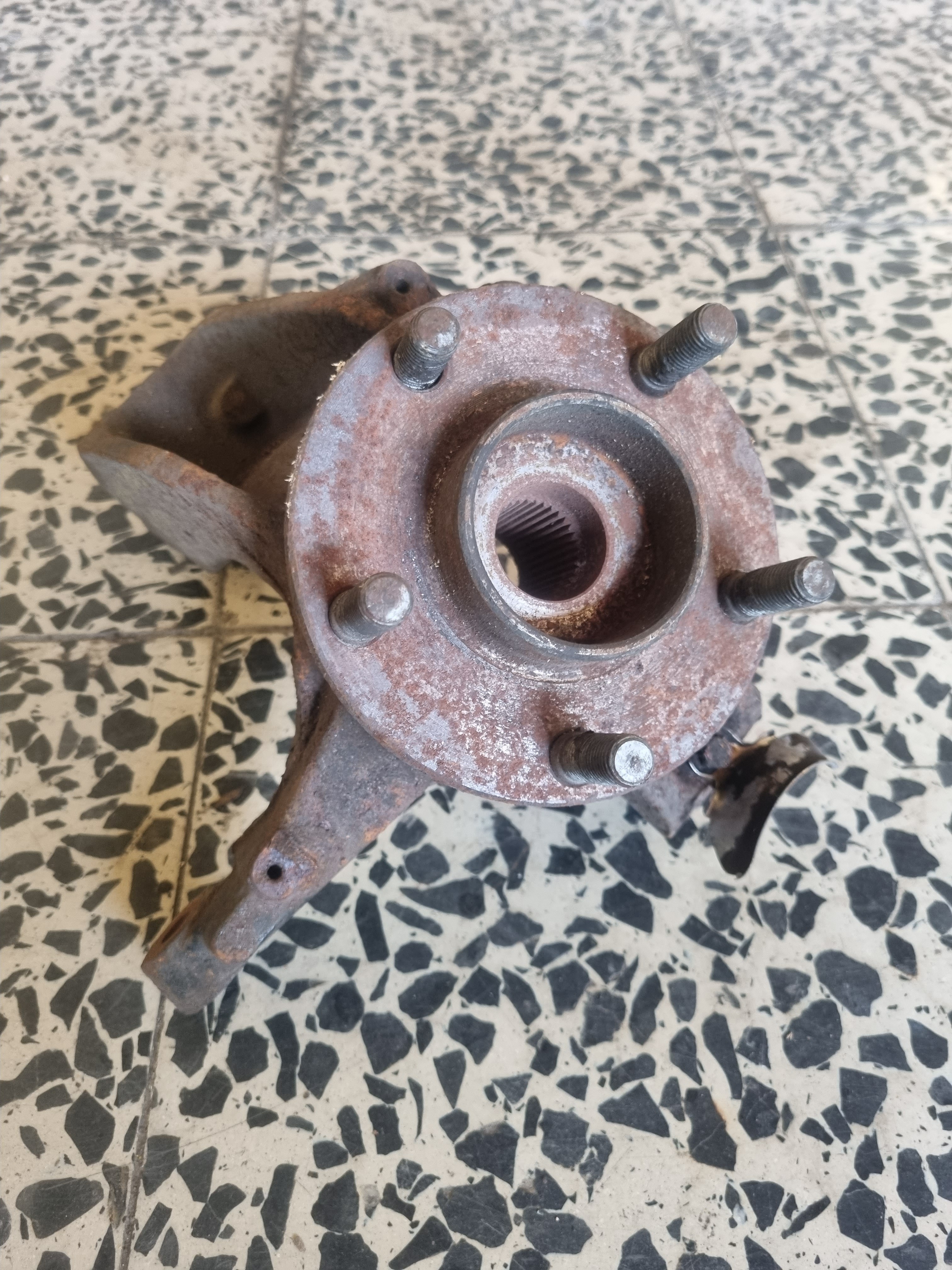 Manga de Eixo Frente direita FORD FOCUS C-MAX (DM2) | 03 - 07