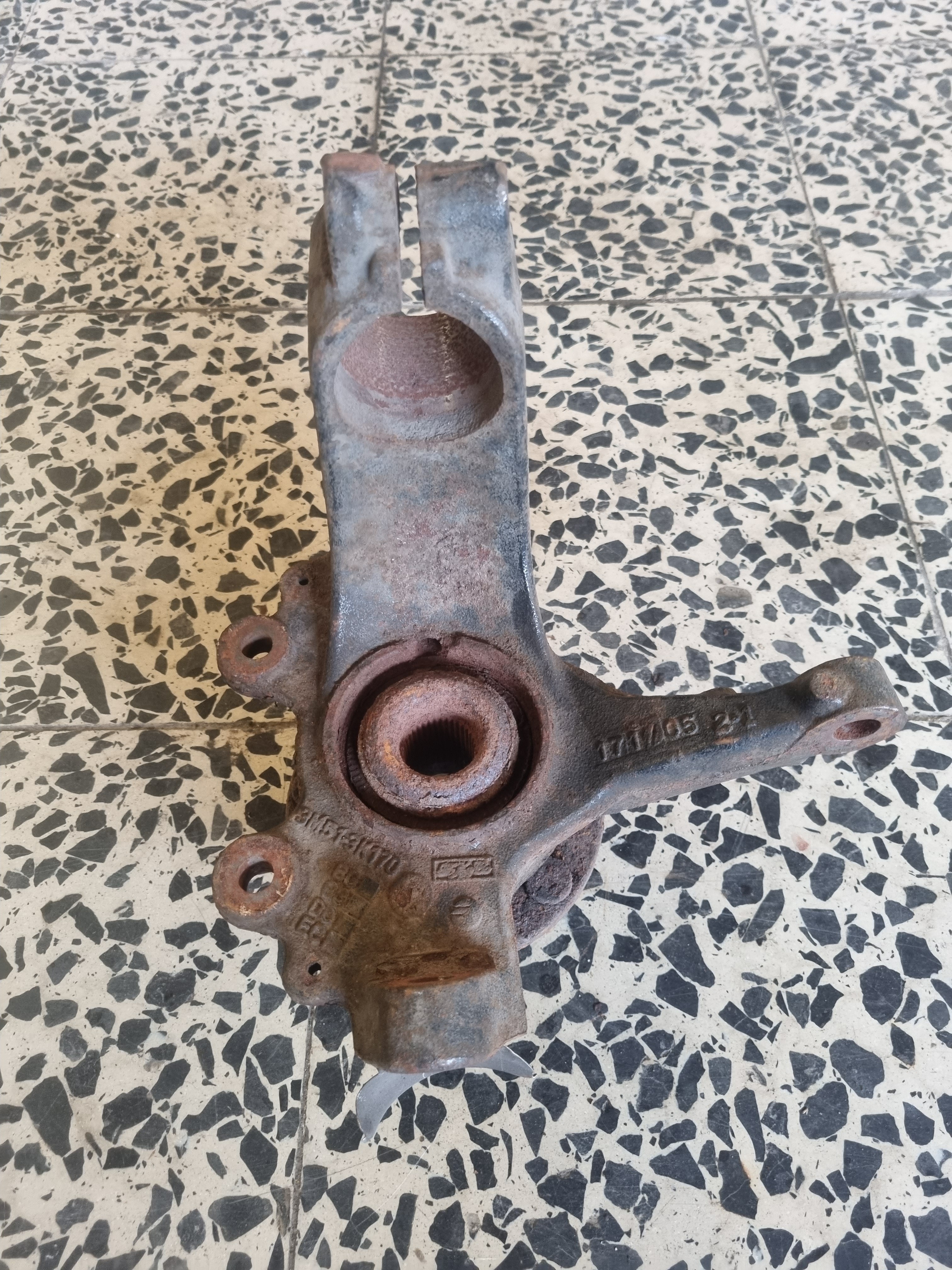 Manga de Eixo Frente direita FORD FOCUS C-MAX (DM2) | 03 - 07 Imagem-1