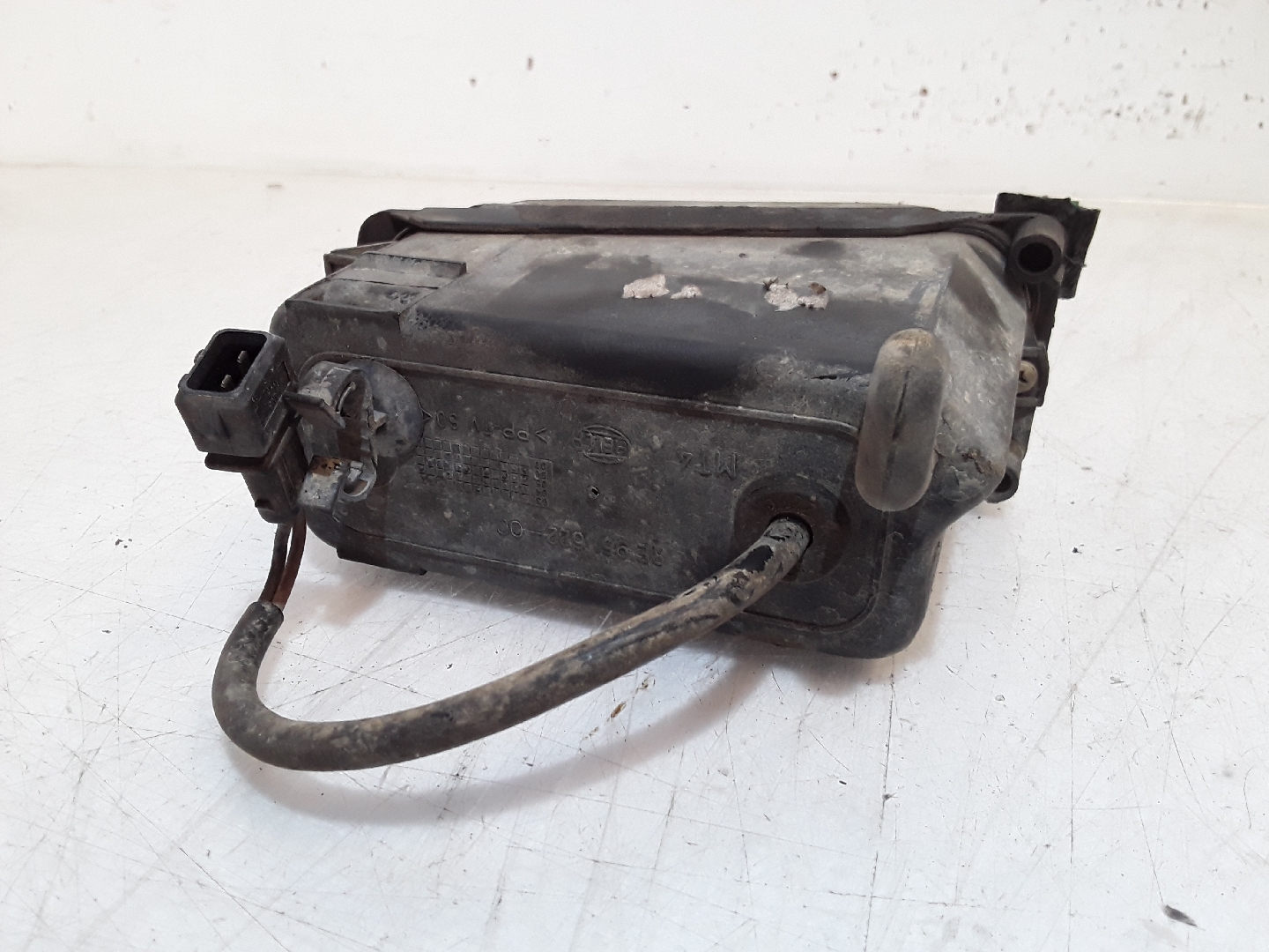 Farol Nevoeiro Frente Esquerdo VOLKSWAGEN POLO CLASSIC (6V2) | 95 - 09 Imagem-1