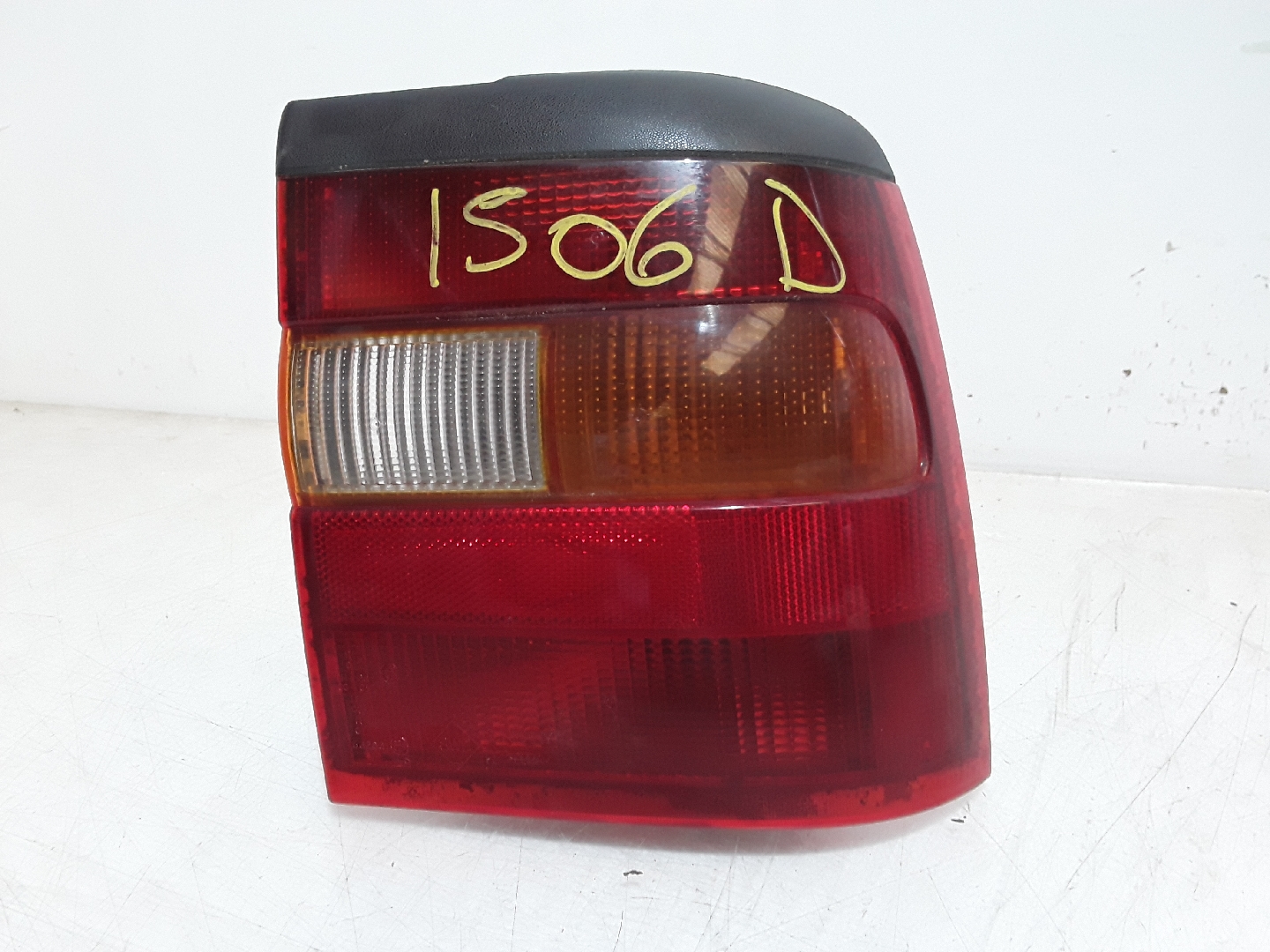 Farolim Stop Direito OPEL VECTRA A Hatchback (J89) | 88 - 95