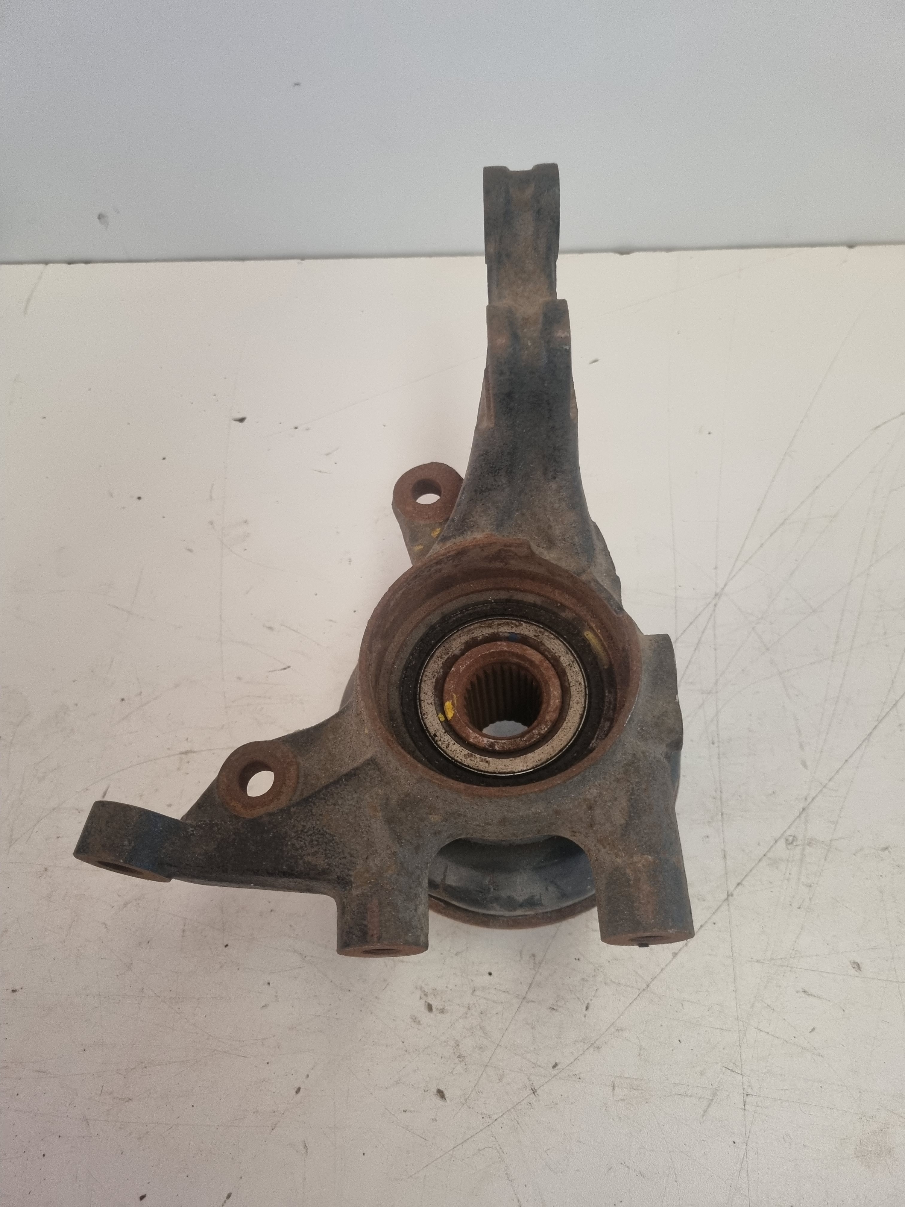 Manga de Eixo Frente Esquerda KIA CEED Hatchback (ED) | 06 - 12 Imagem-1