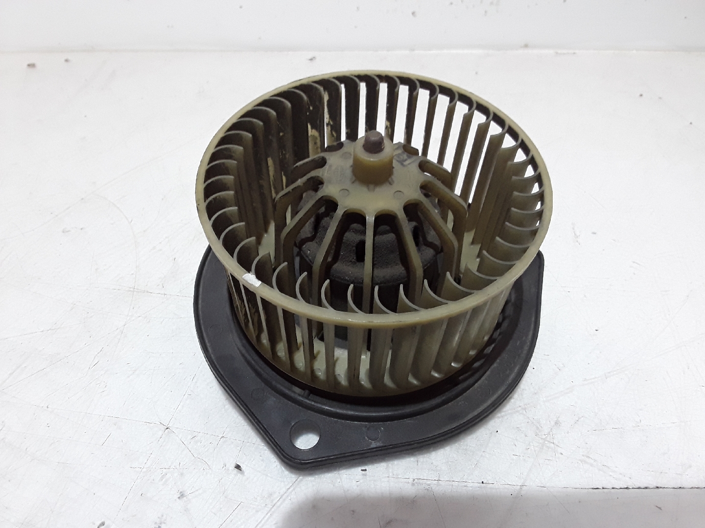 Motor da Climatizaçao / Sofagem LANCIA Y10 (156_) | 85 - 95 Imagem-1