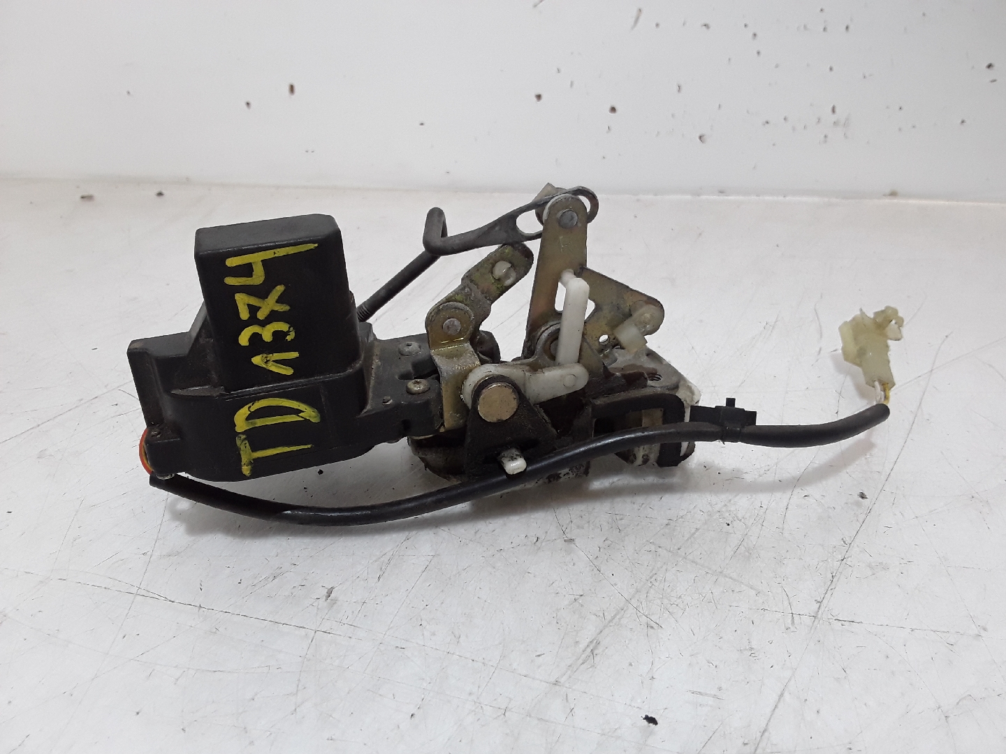 Fecho da Porta Trás Direito ROVER 400 Tourer (XW) | 93 - 98 Imagem-1