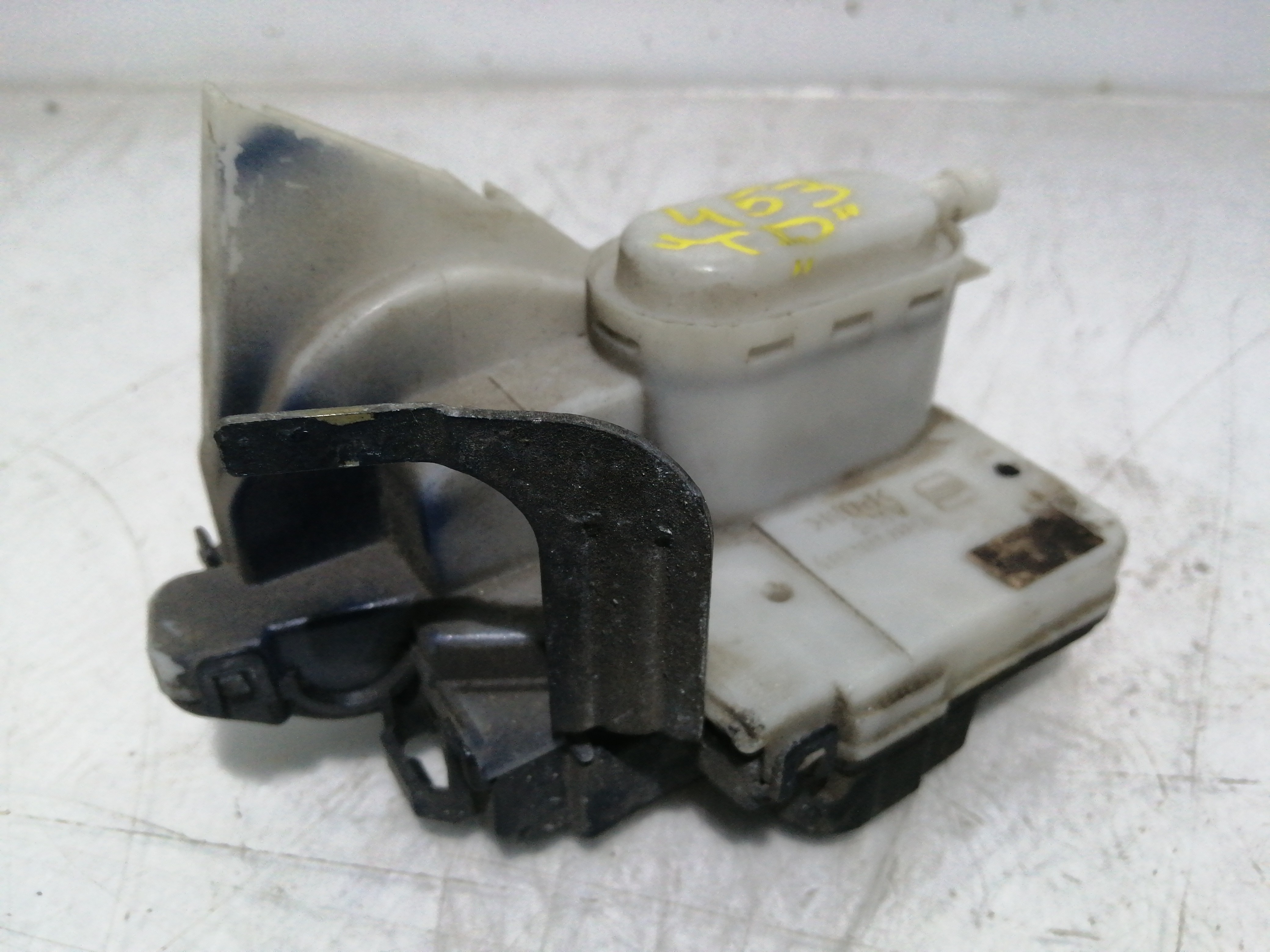 Fecho da Porta Trás Direito VOLKSWAGEN POLO Van Caixa/Hatchback (6N1) | 94 - 99
