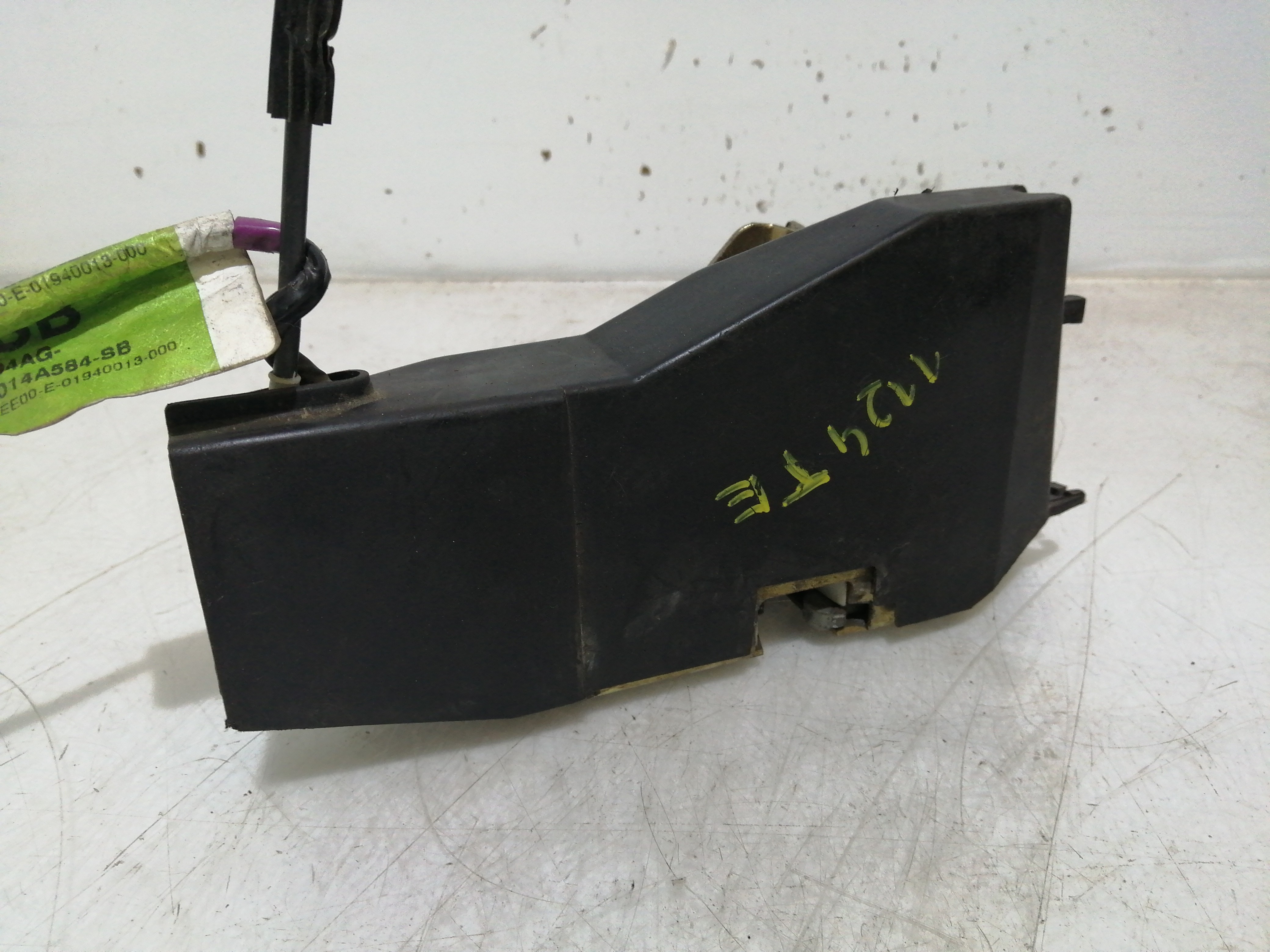 Fecho da Porta Trás Esquerdo FORD ESCORT CLASSIC (AAL, ABL) | 98 - 00 Imagem-1