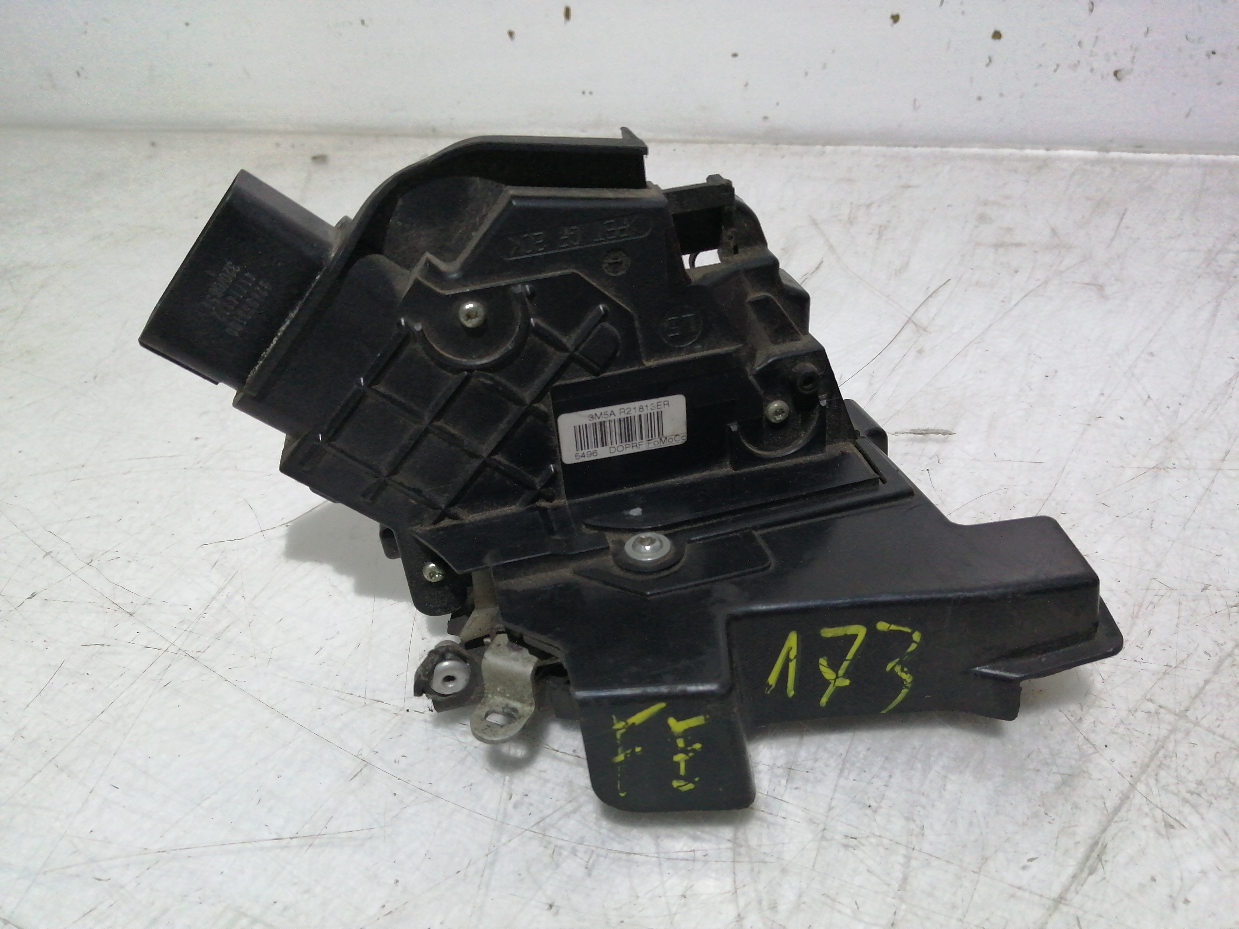 Fecho da Porta Frente Esquerdo FORD FOCUS II (DA_, HCP, DP) | 04 - 13