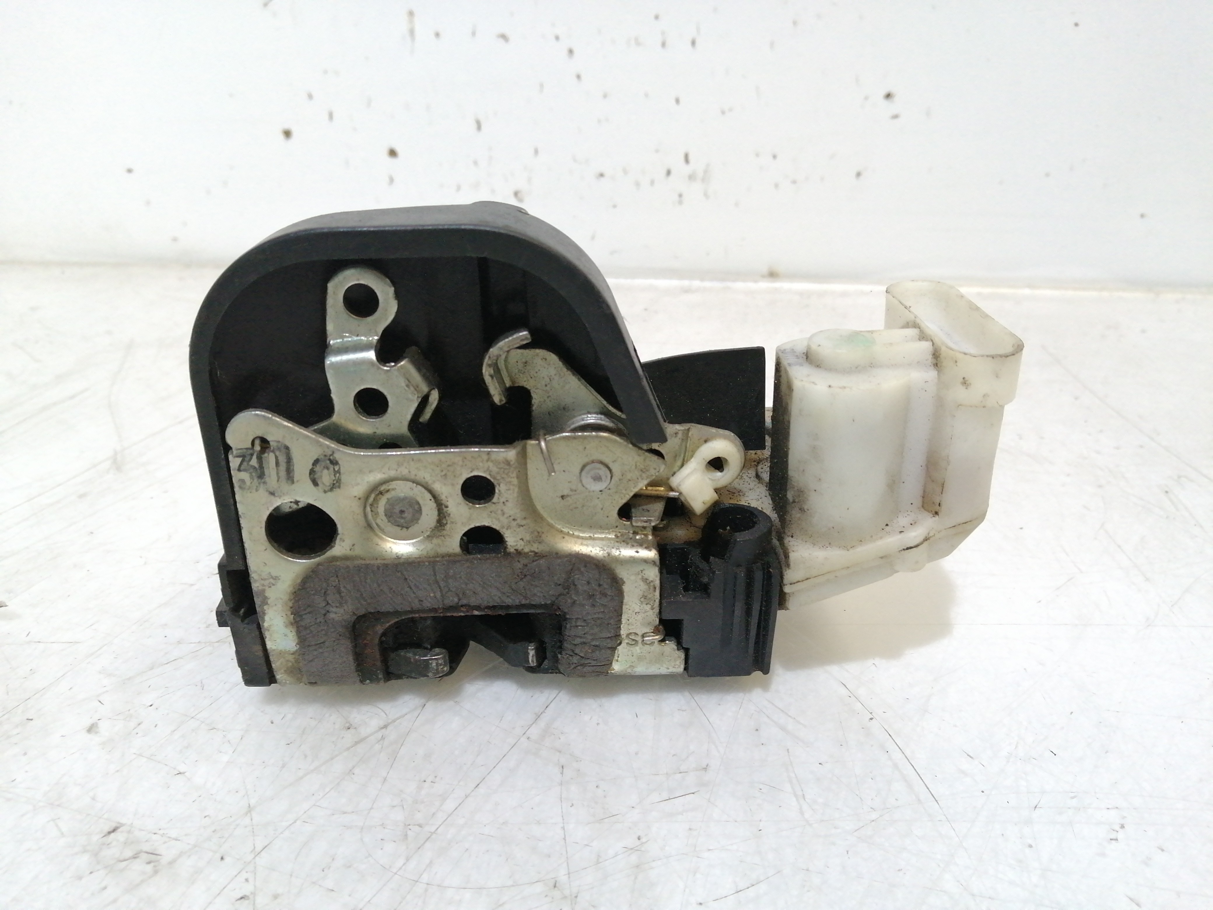 Fecho da Porta Frente Esquerdo ALFA ROMEO GT (937_) | 03 - 10 Imagem-1