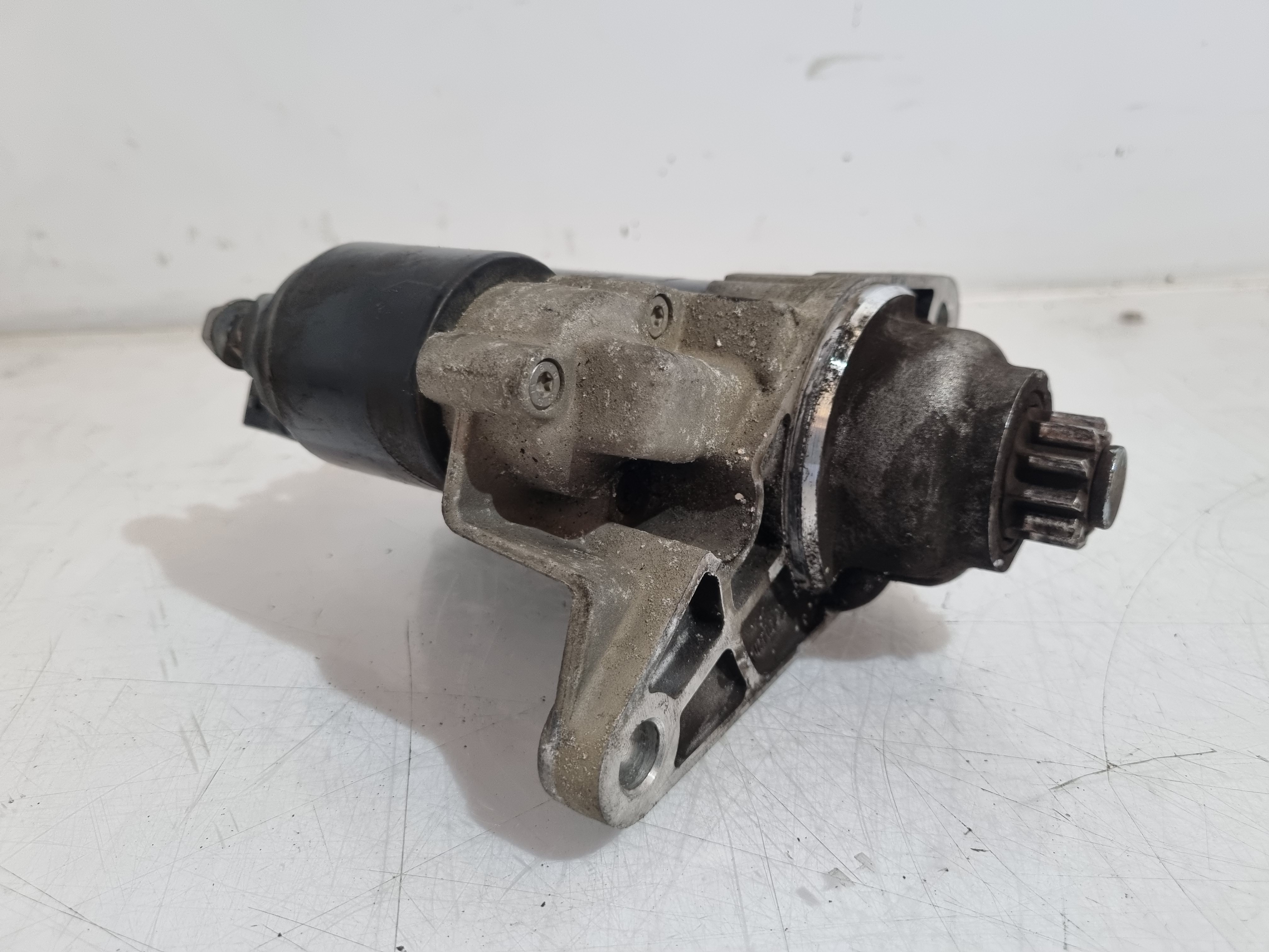 Motor de Arranque VOLKSWAGEN POLO (9N_) | 01 - 14 Imagem-1