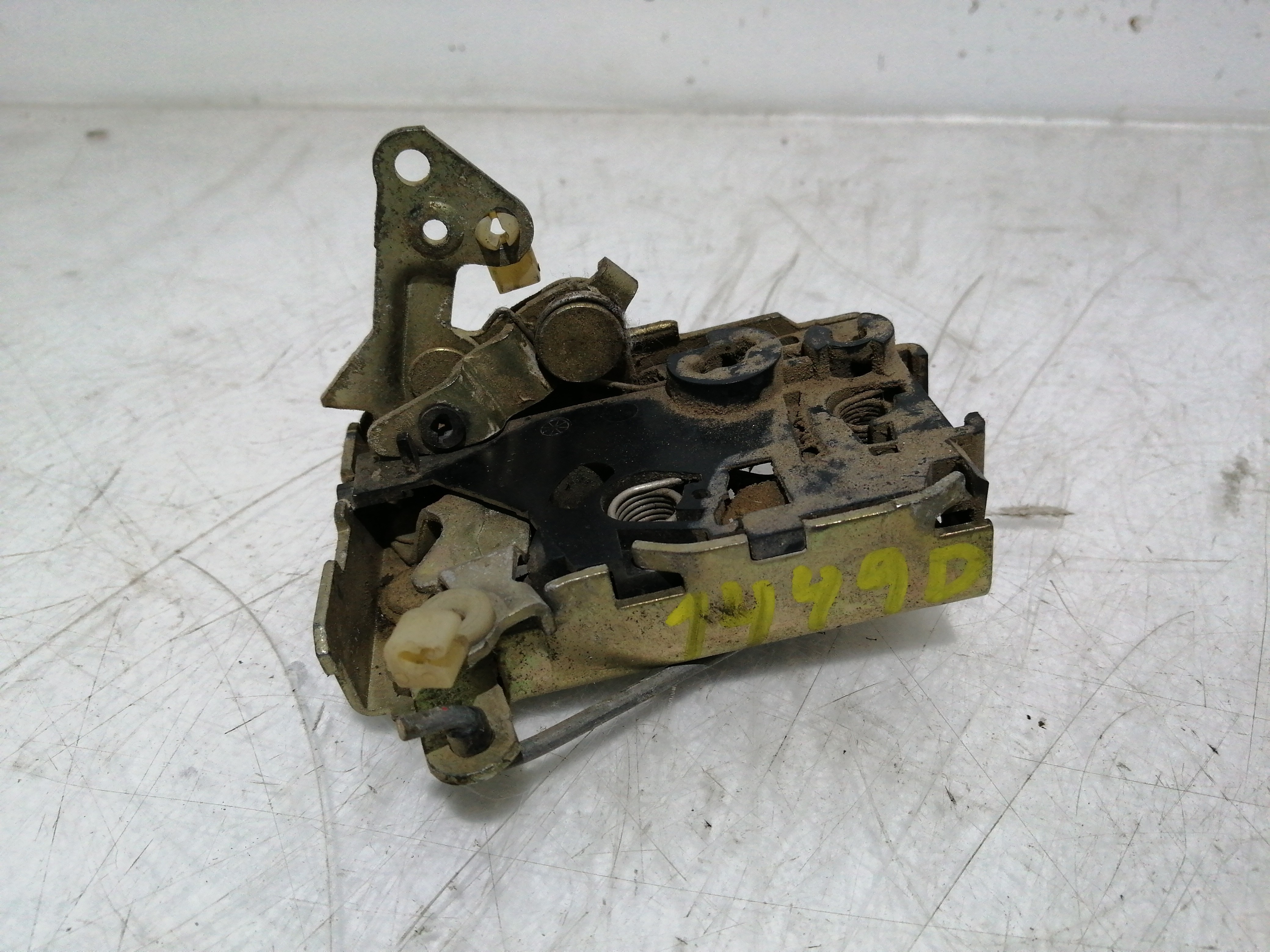 Fecho da Porta Frente Direito PEUGEOT 205 II (20A/C) | 87 - 00