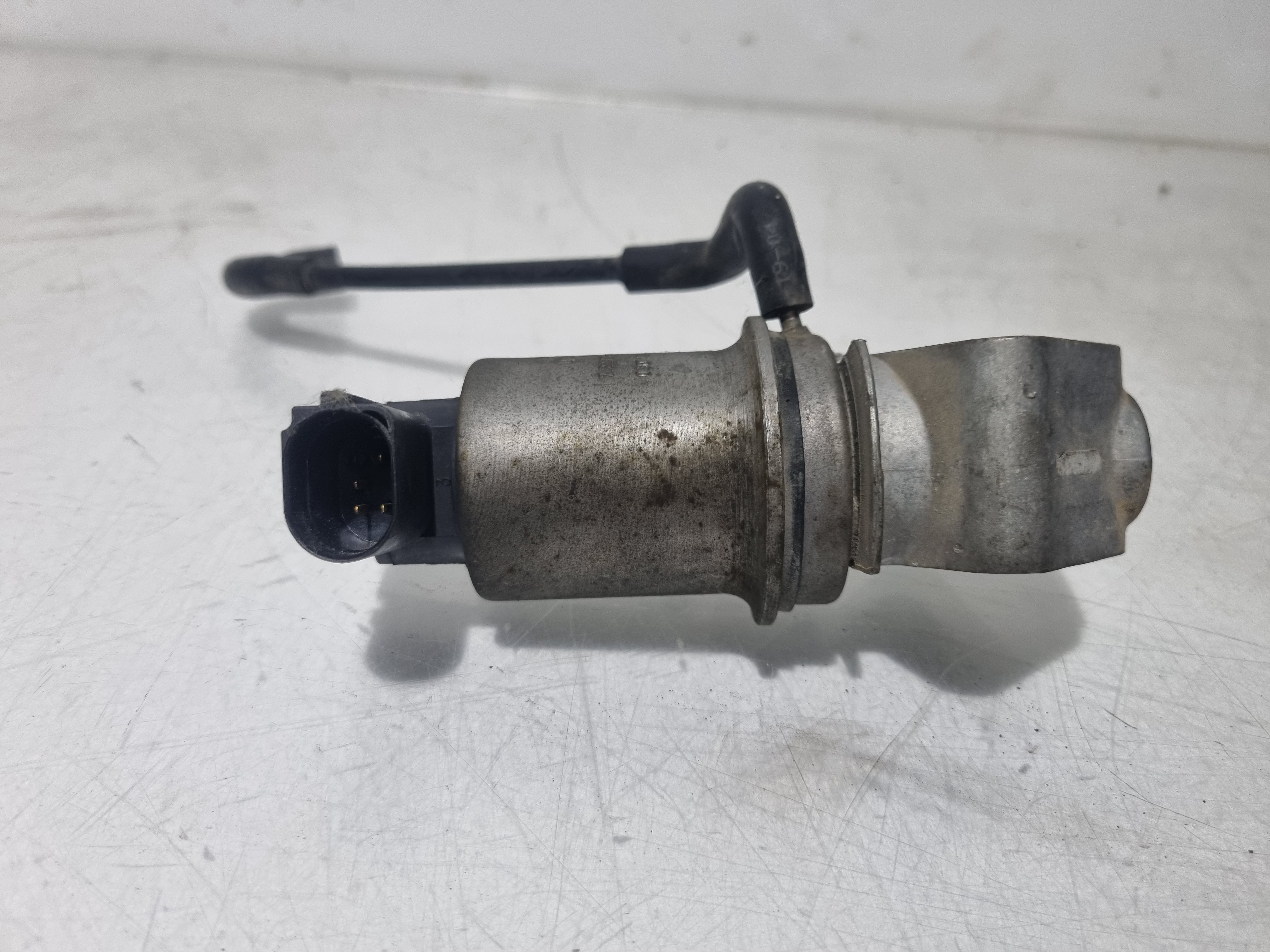 EGR Válvula VOLKSWAGEN POLO (9N_) | 01 - 14 Imagem-1