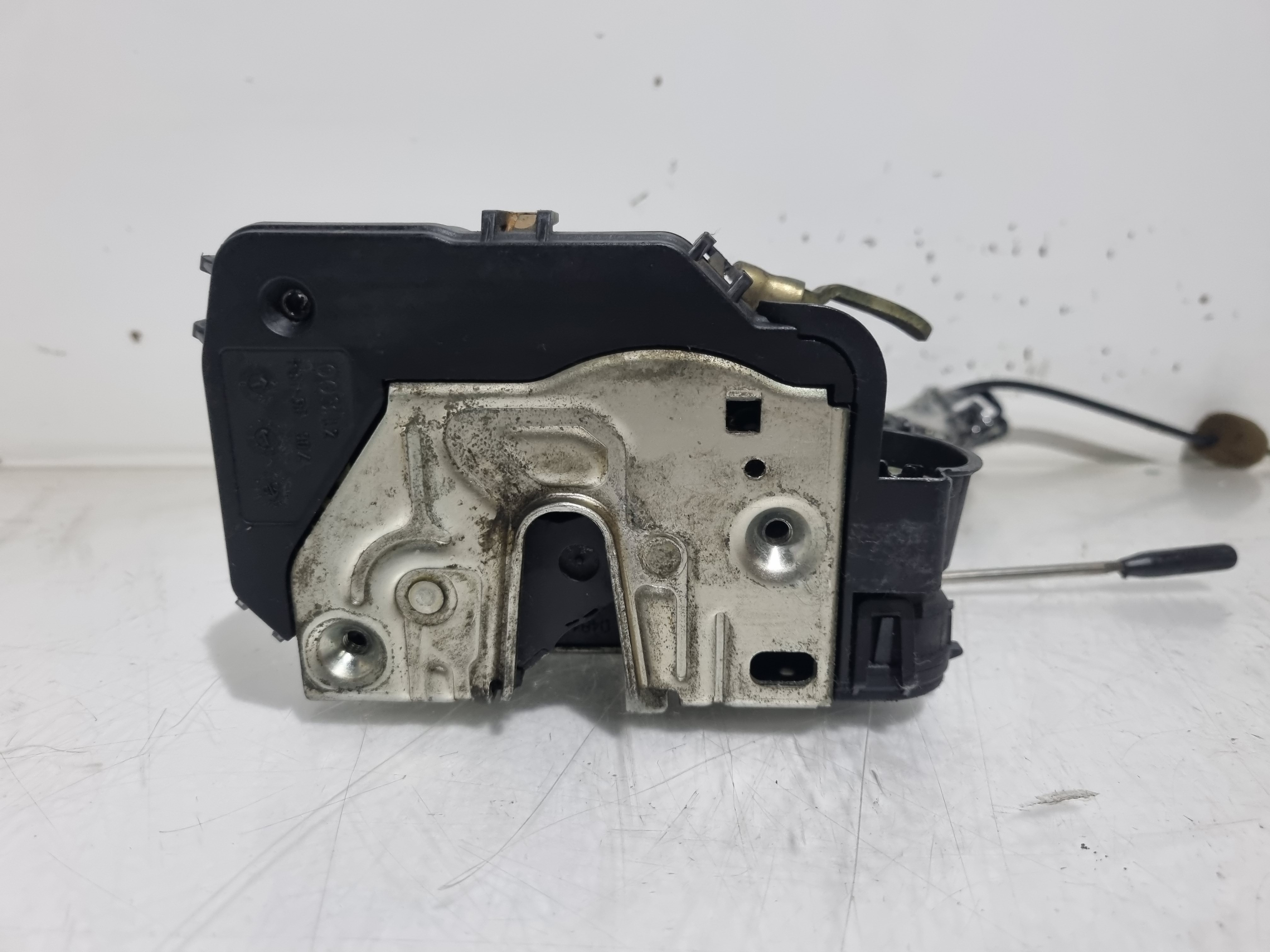 Fecho da Porta Frente Esquerdo MERCEDES-BENZ C-CLASS (W203) | 00 - 07 Imagem-3