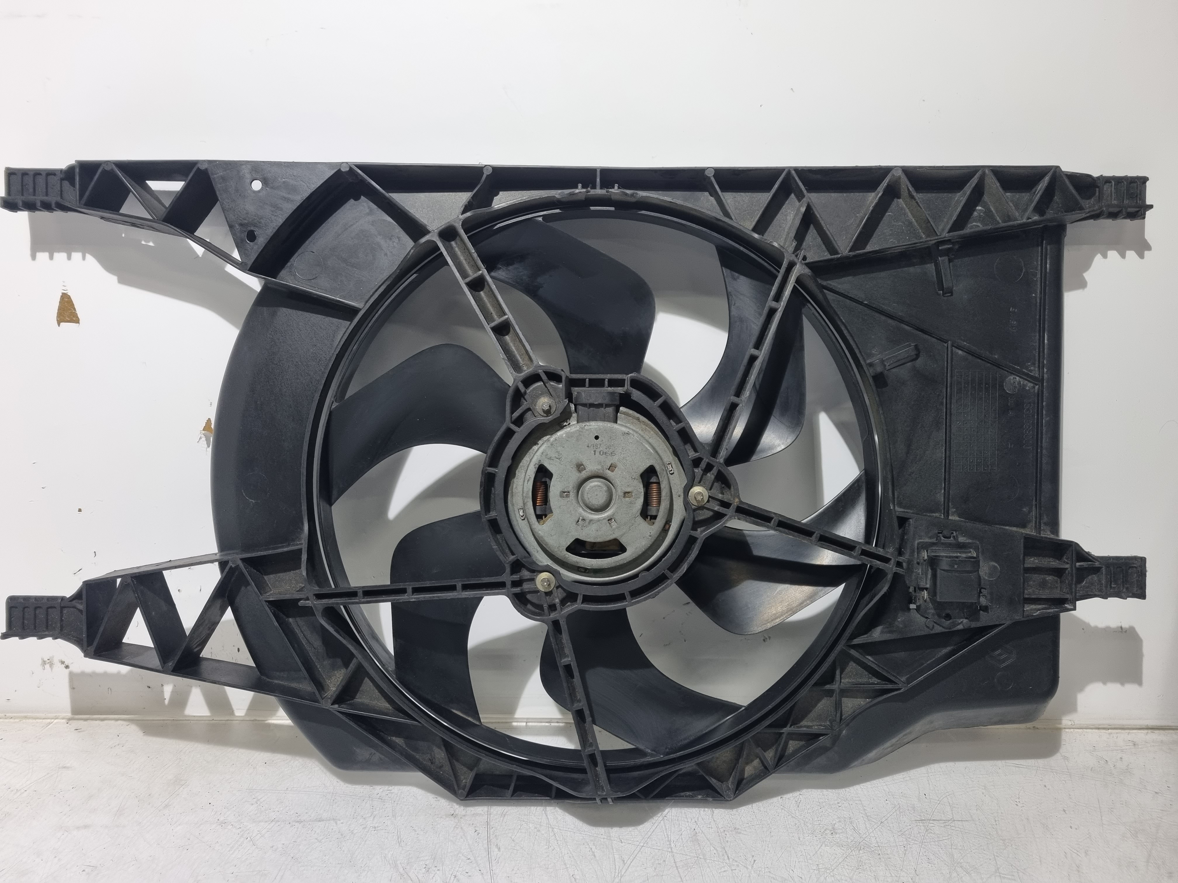 Termo ventiladores RENAULT LAGUNA II Grandtour (KG0/1_) | 01 - 07 Imagem-1