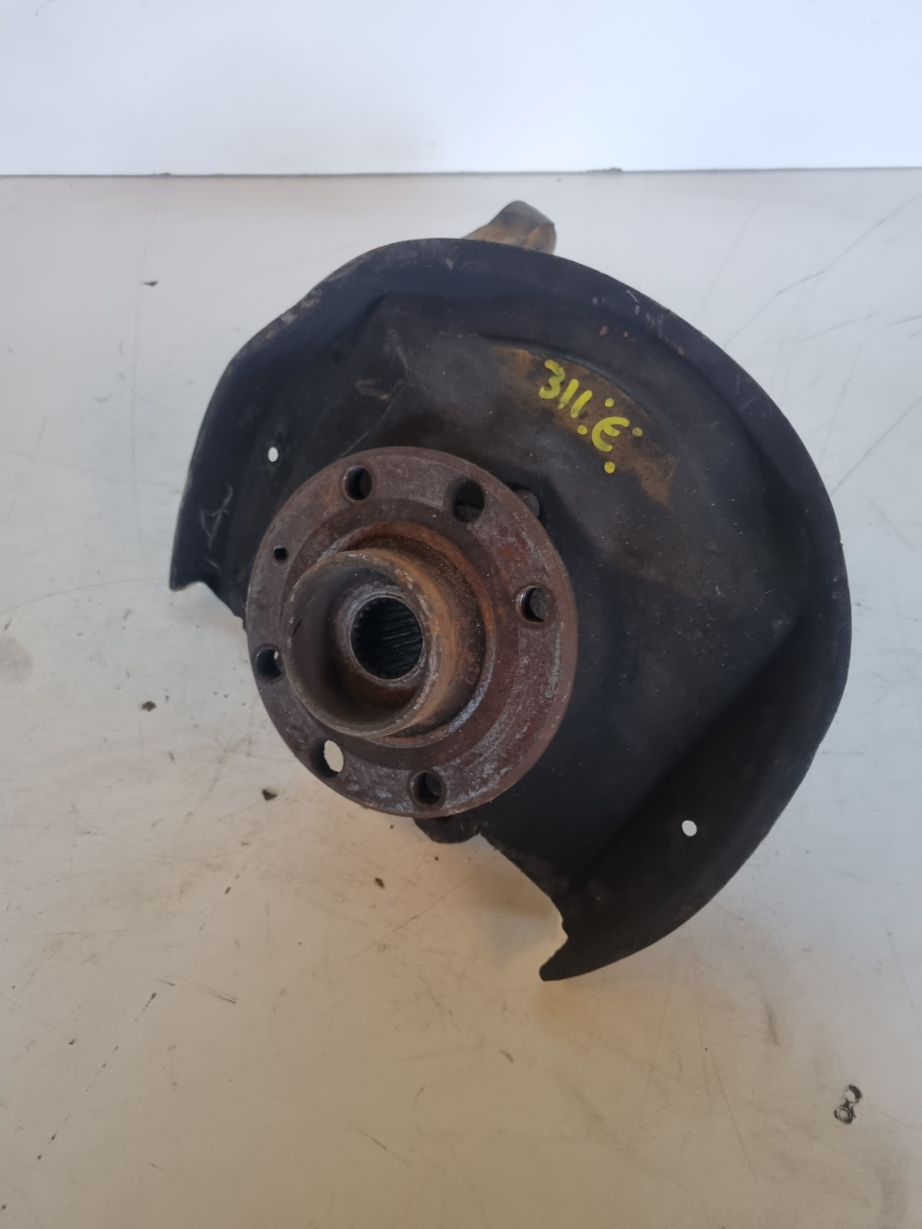 Manga de Eixo Frente Esquerda OPEL CORSA A Caixa (S83) | 86 - 94