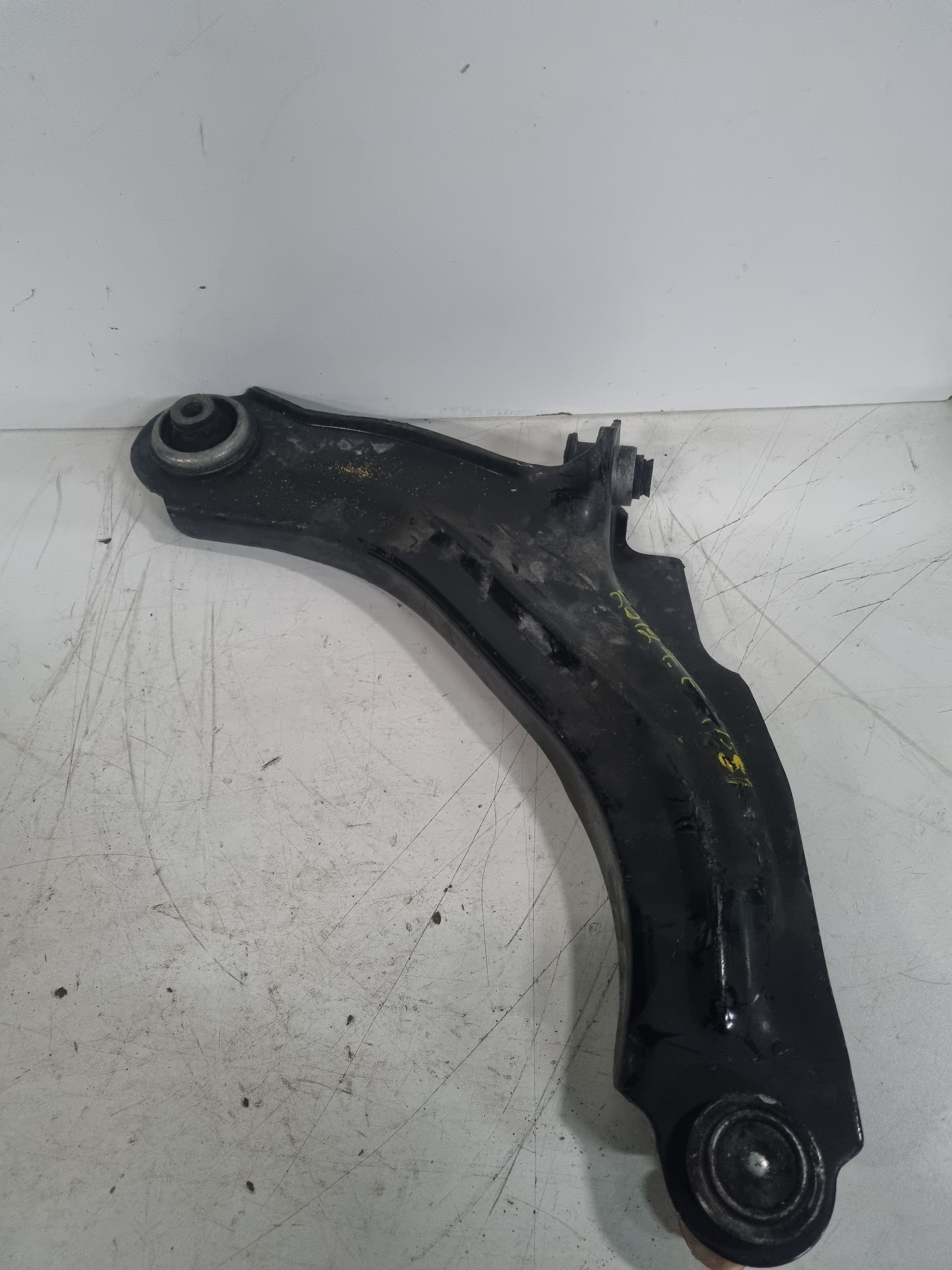 Braço de suspensão pequeno esquerdo RENAULT CLIO IV (BH_) | 12 -  Imagem-1