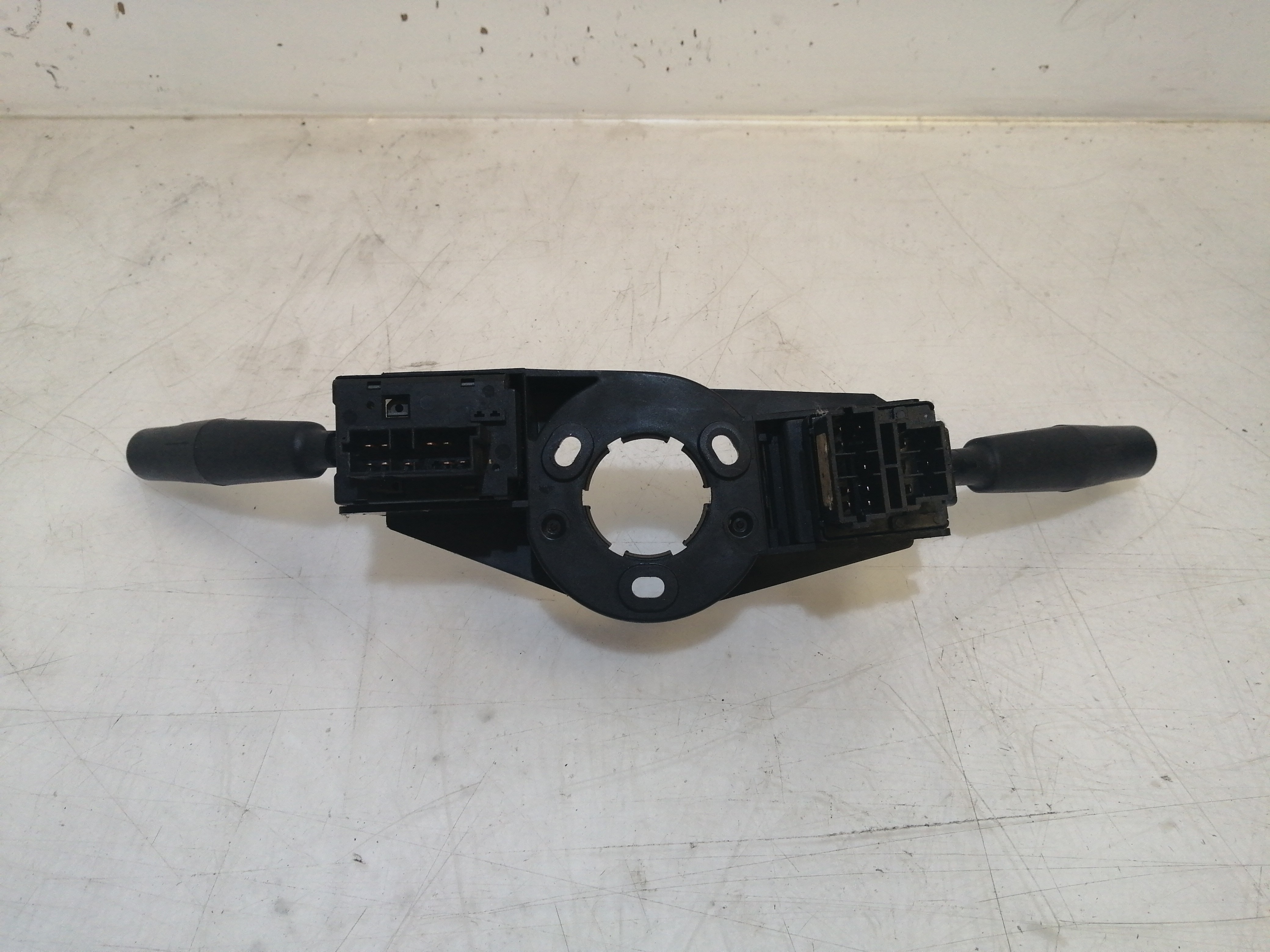 Manipulos luzes / limpas Conjunto  PEUGEOT 106 II (1A_, 1C_) | 96 - 05 Imagem-1