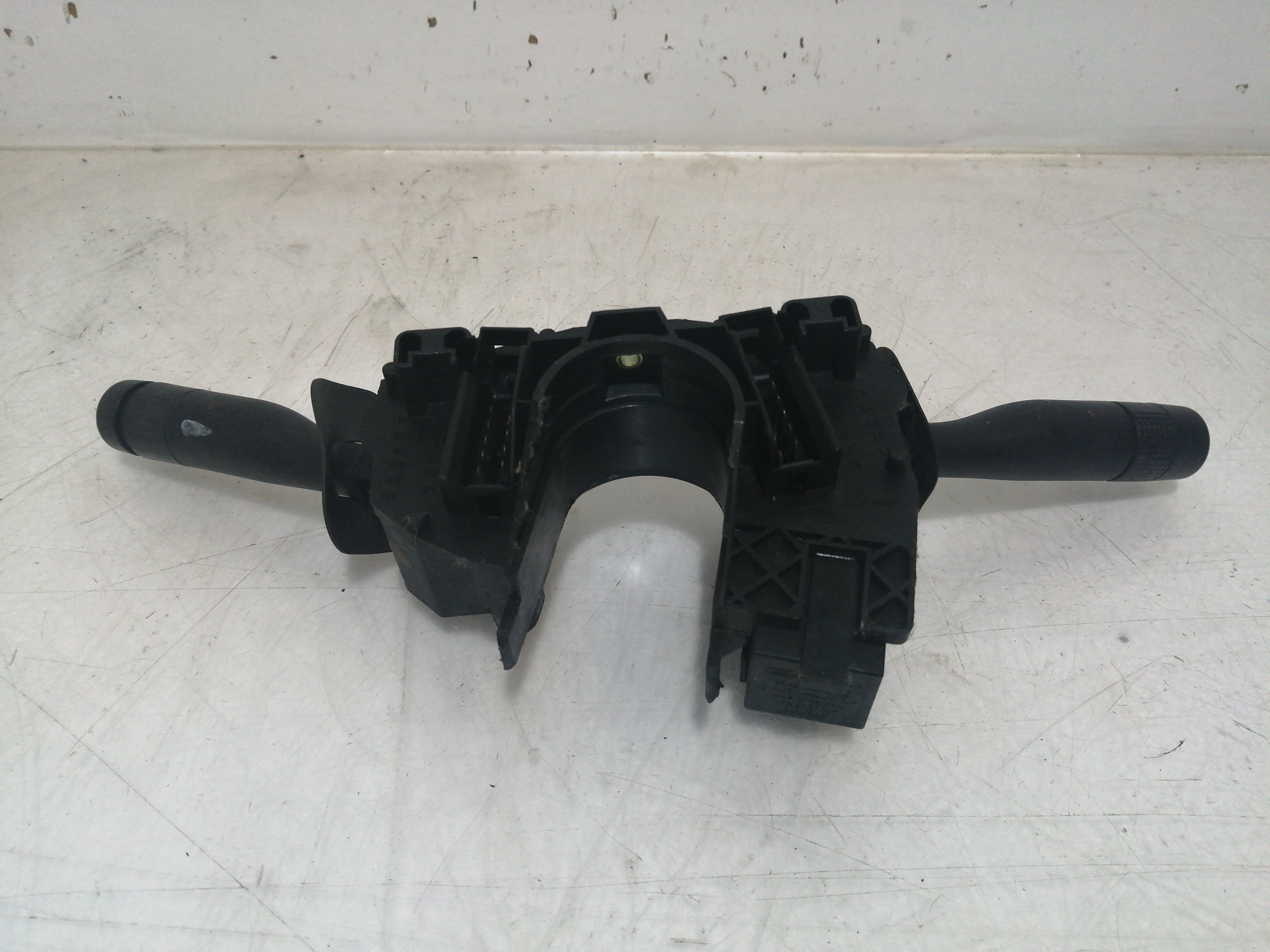 Manipulos luzes / limpas Conjunto  FORD FIESTA IV (JA_, JB_) | 95 - 02 Imagem-1