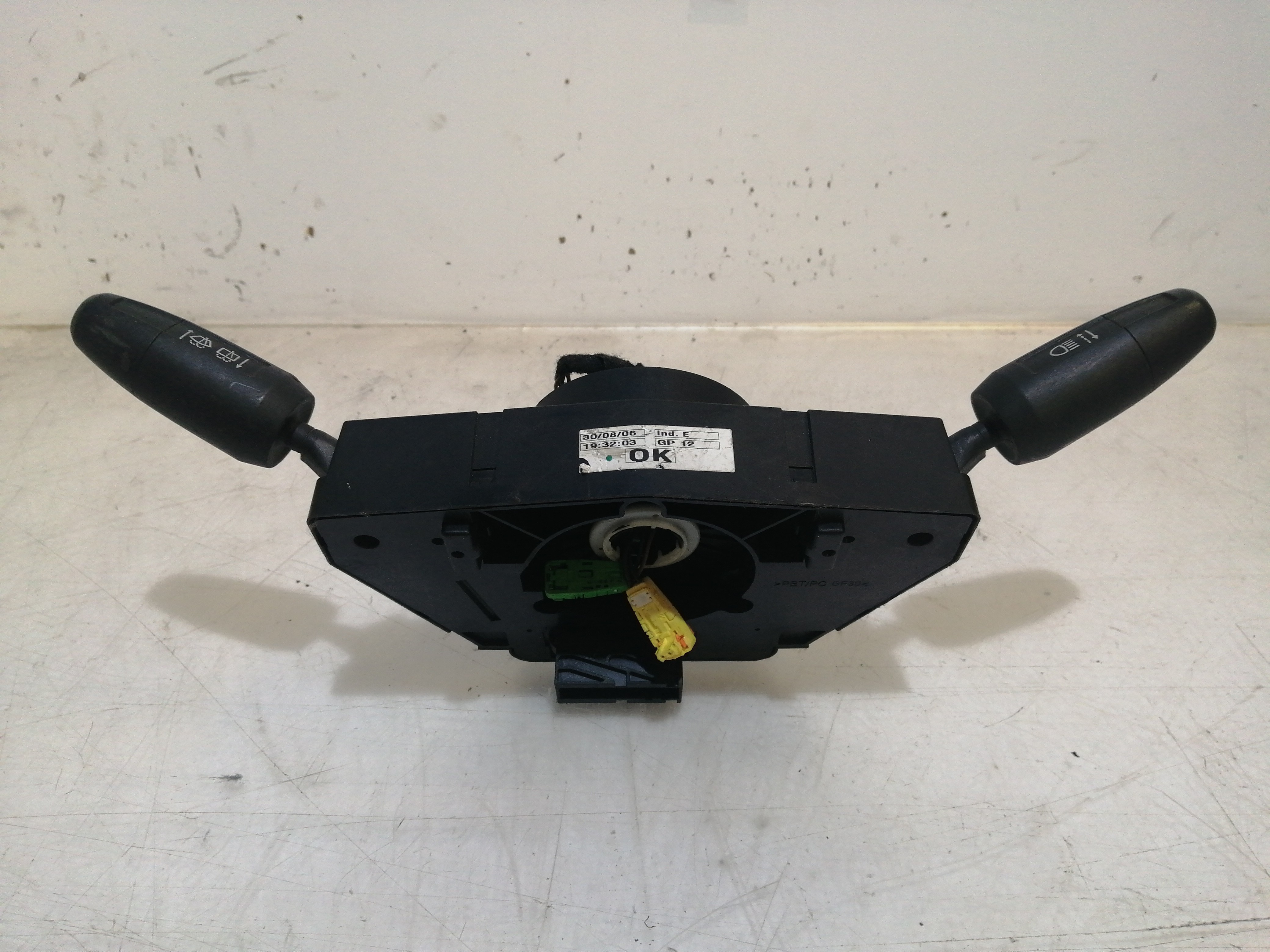 Manipulos luzes / limpas Conjunto  OPEL CORSA D (S07) | 06 - 14 Imagem-1