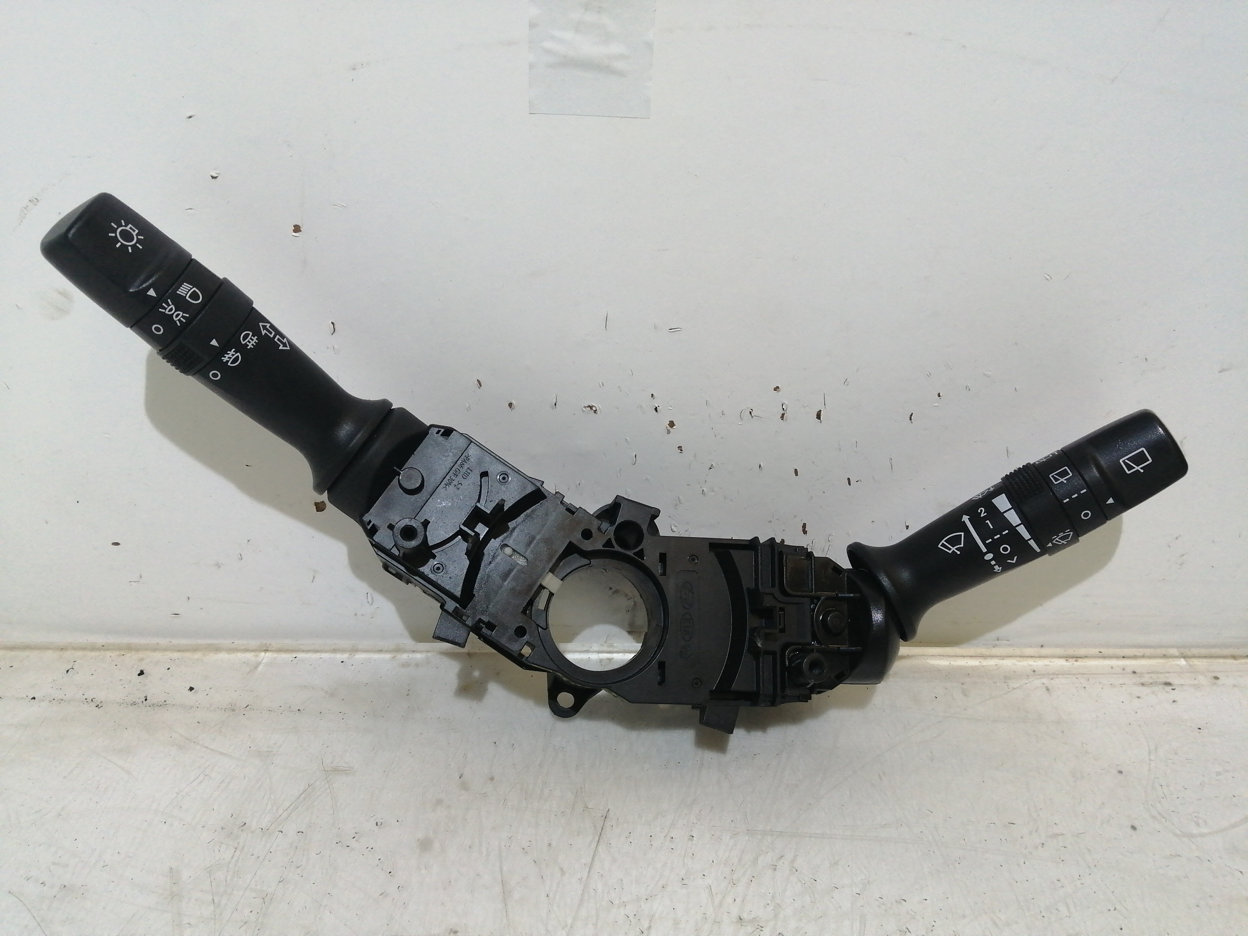 Manipulos luzes / limpas Conjunto  KIA RIO III (UB) | 11 - 